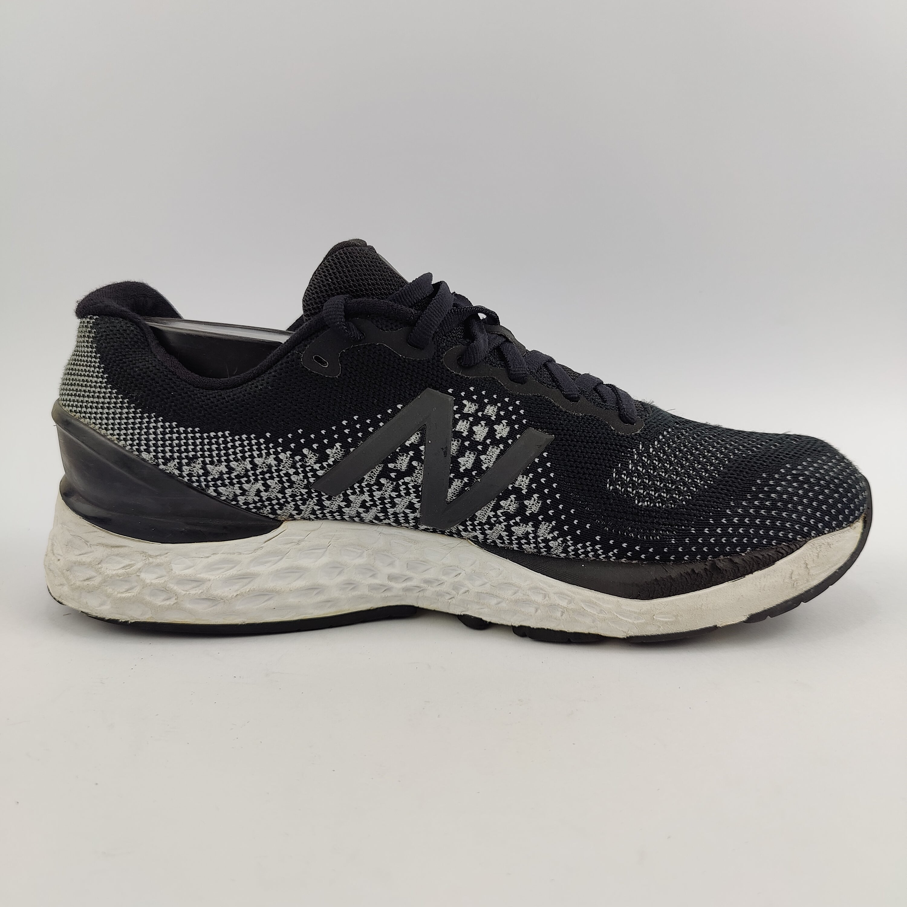 New Balance Fresh Foam 880v10 (UK/PK 7.5) - 41.5 | Excellent