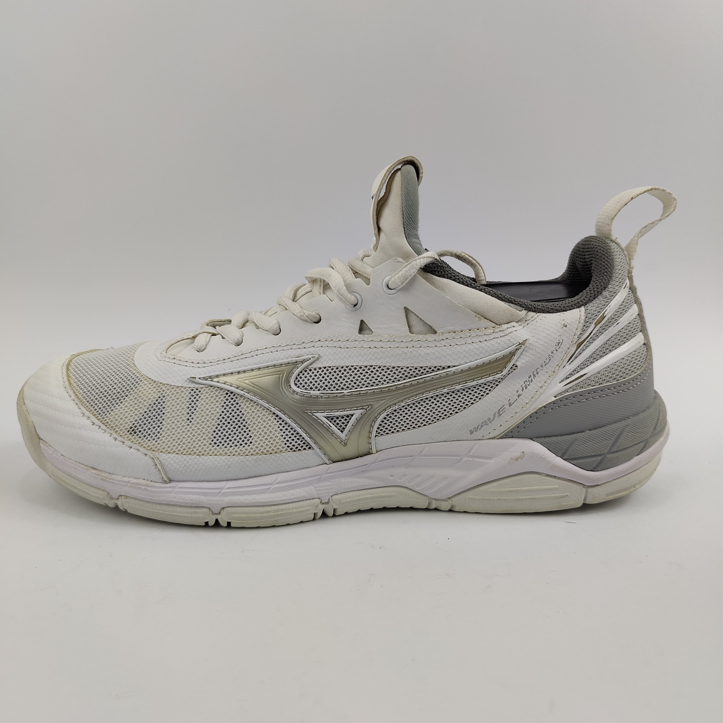 Mizuno Wave Luminous (UK/PK 7) - 41 | Excellent
