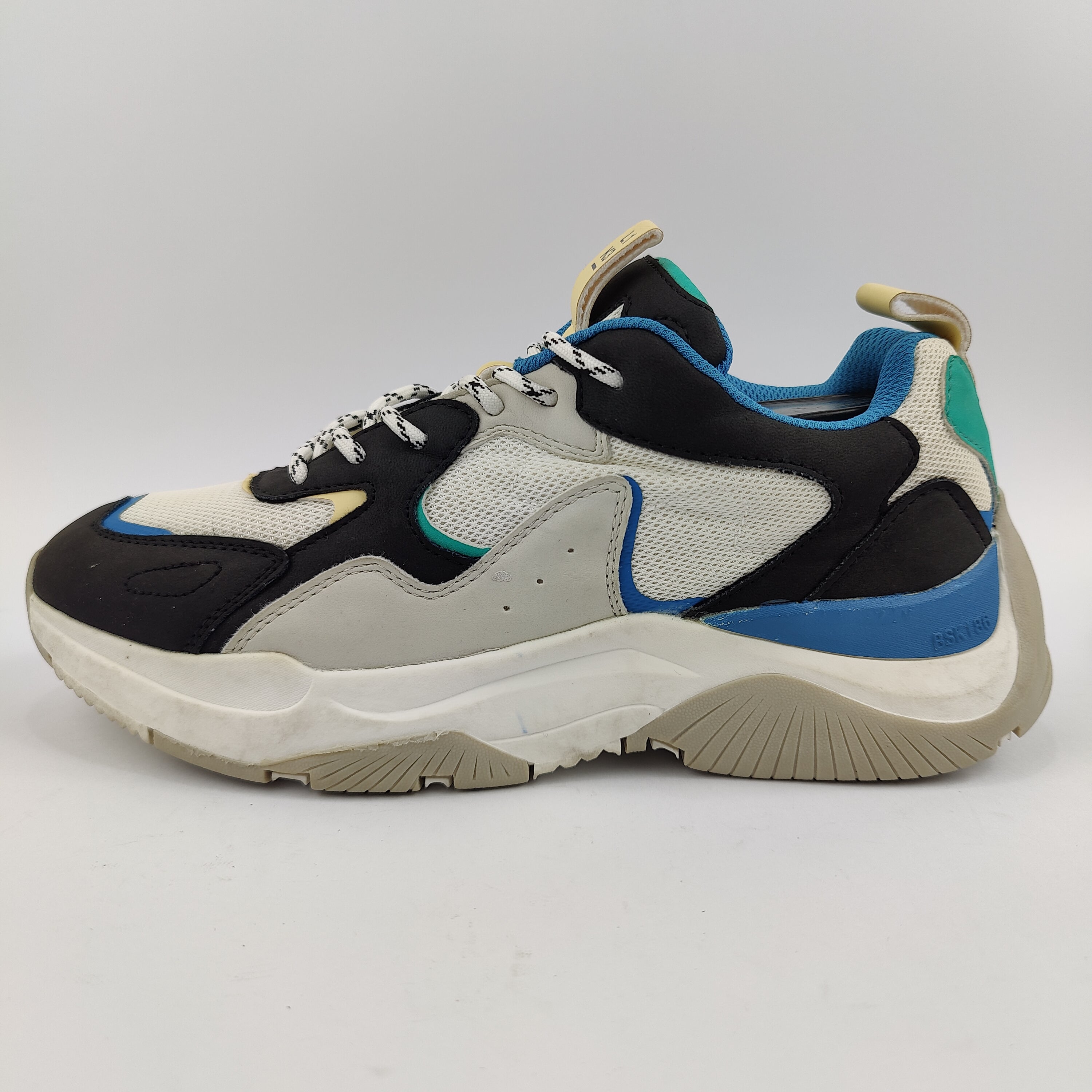 Bershka Sneakers (UK/PK 8) - 42 | Prime