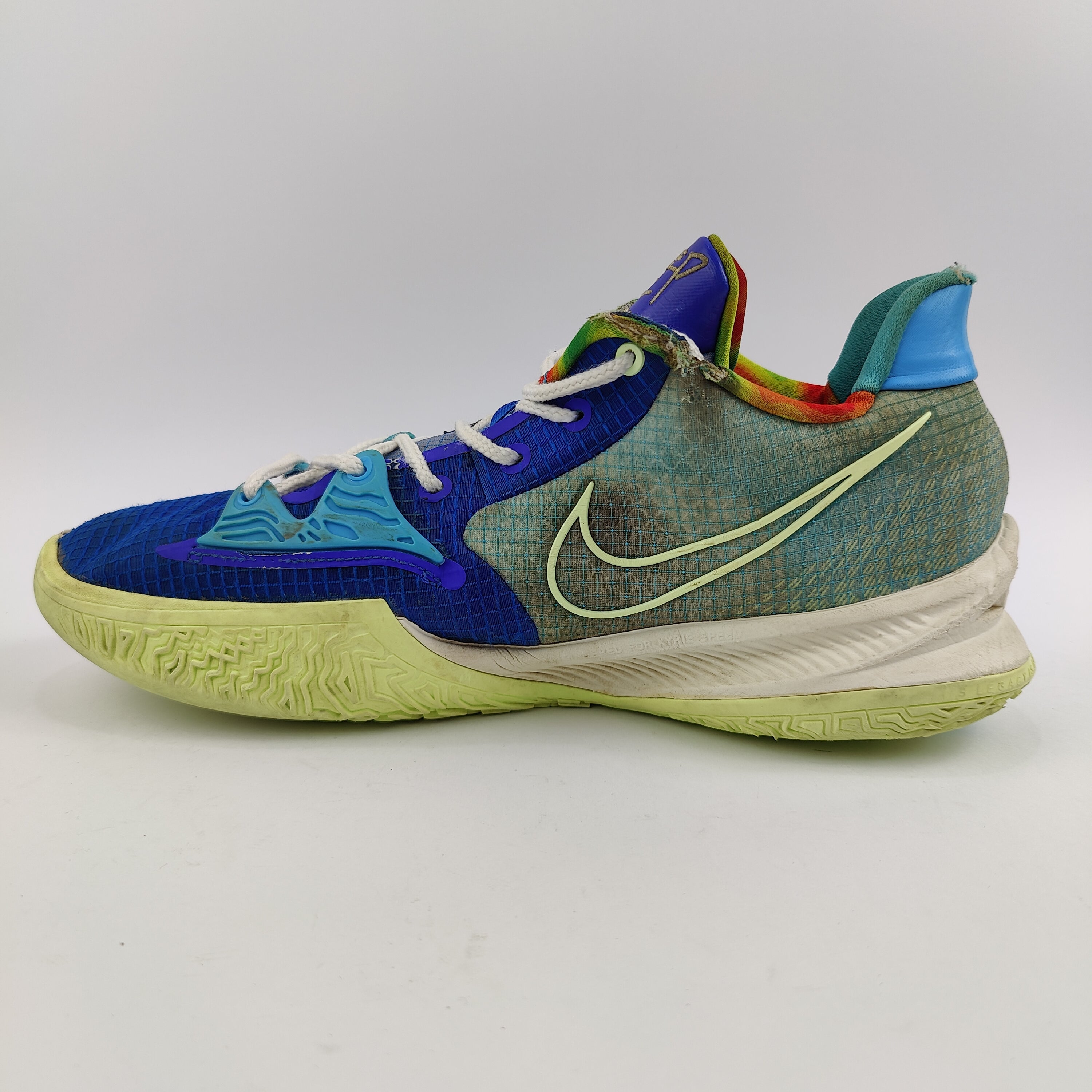 Nike Kyrie 4 Low (UK/PK 10) - 45 | Excellent