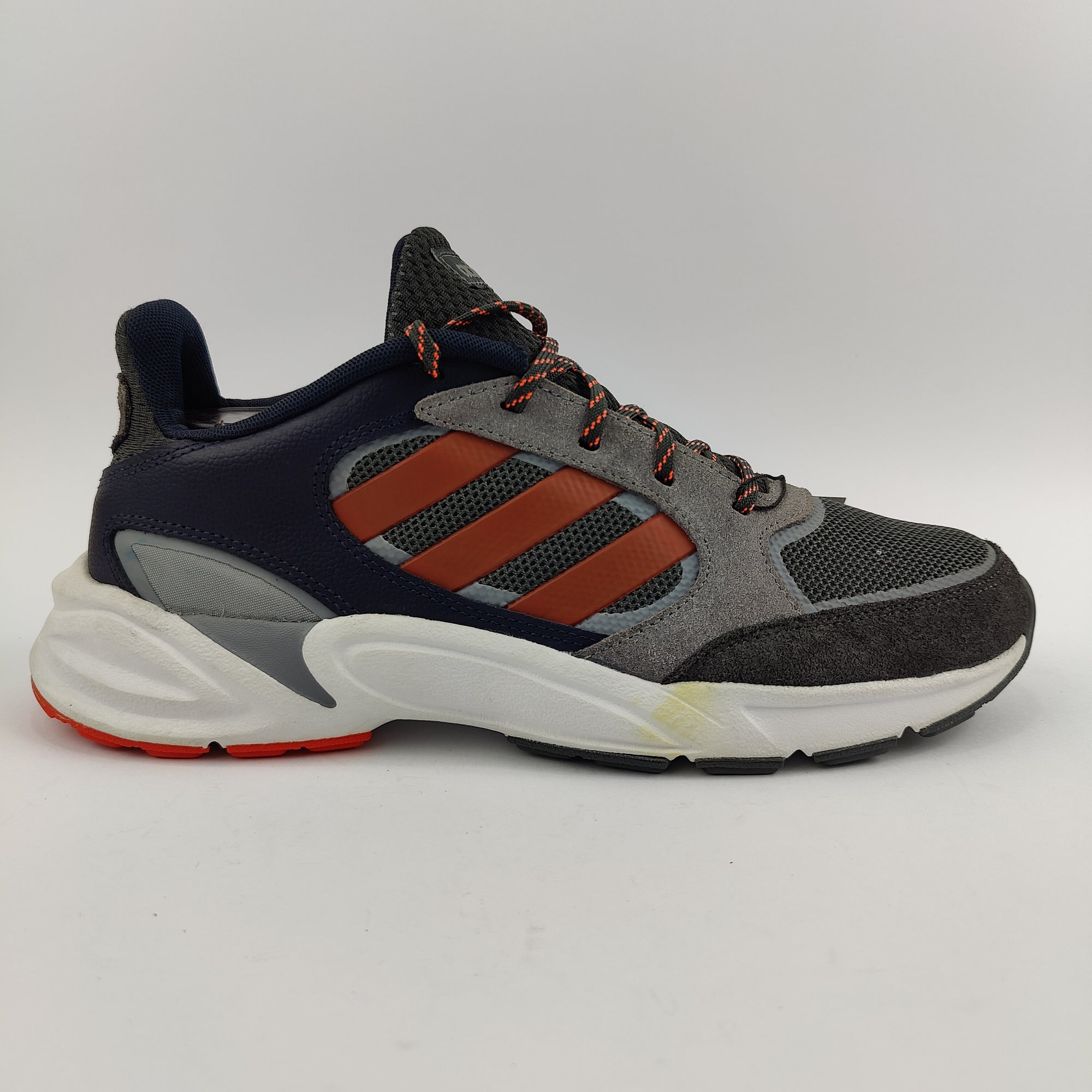 Adidas 90s Valasion (UK/PK 8) - 42 | Prime