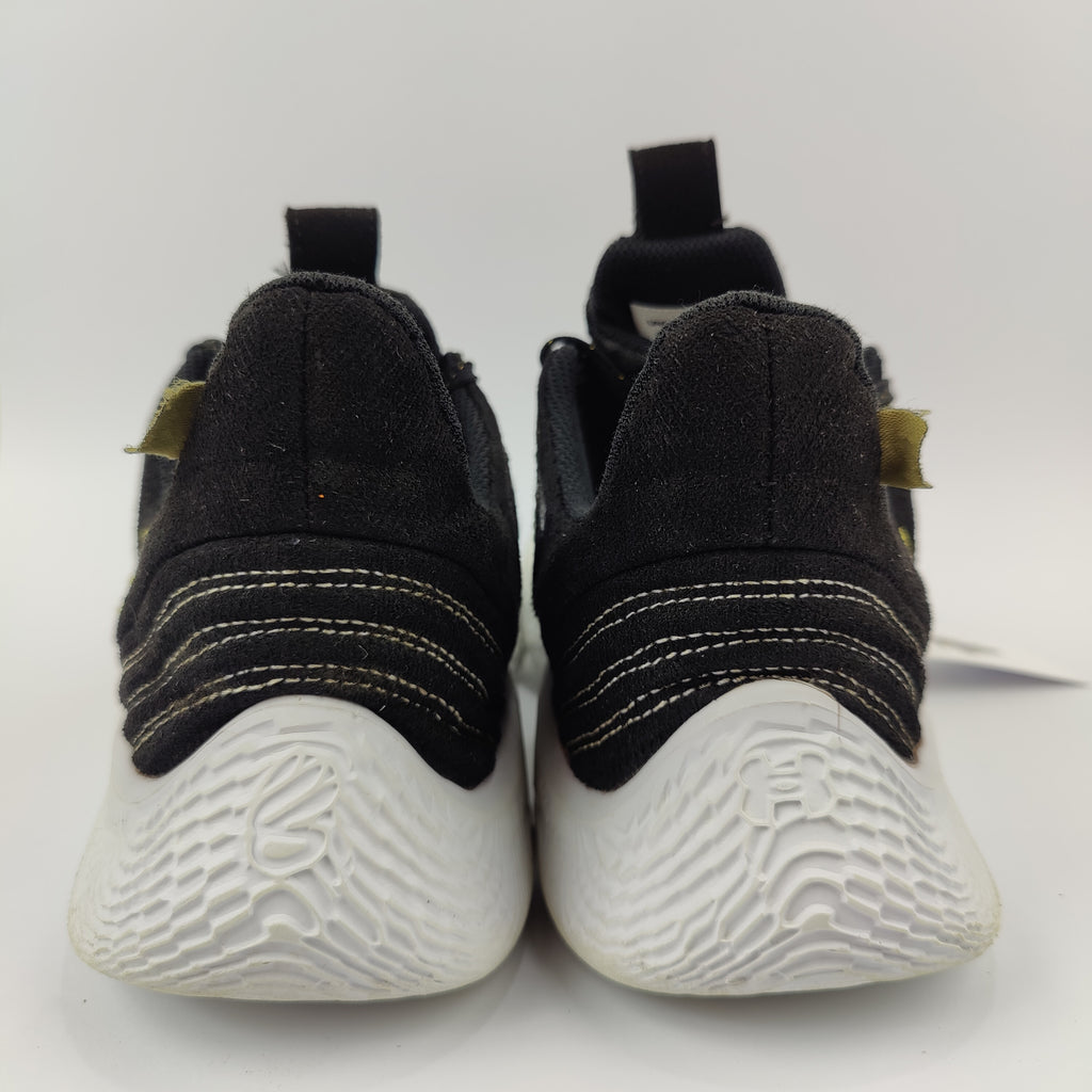Curry Flow 9 (UK/PK 6) - 40 | Excellent