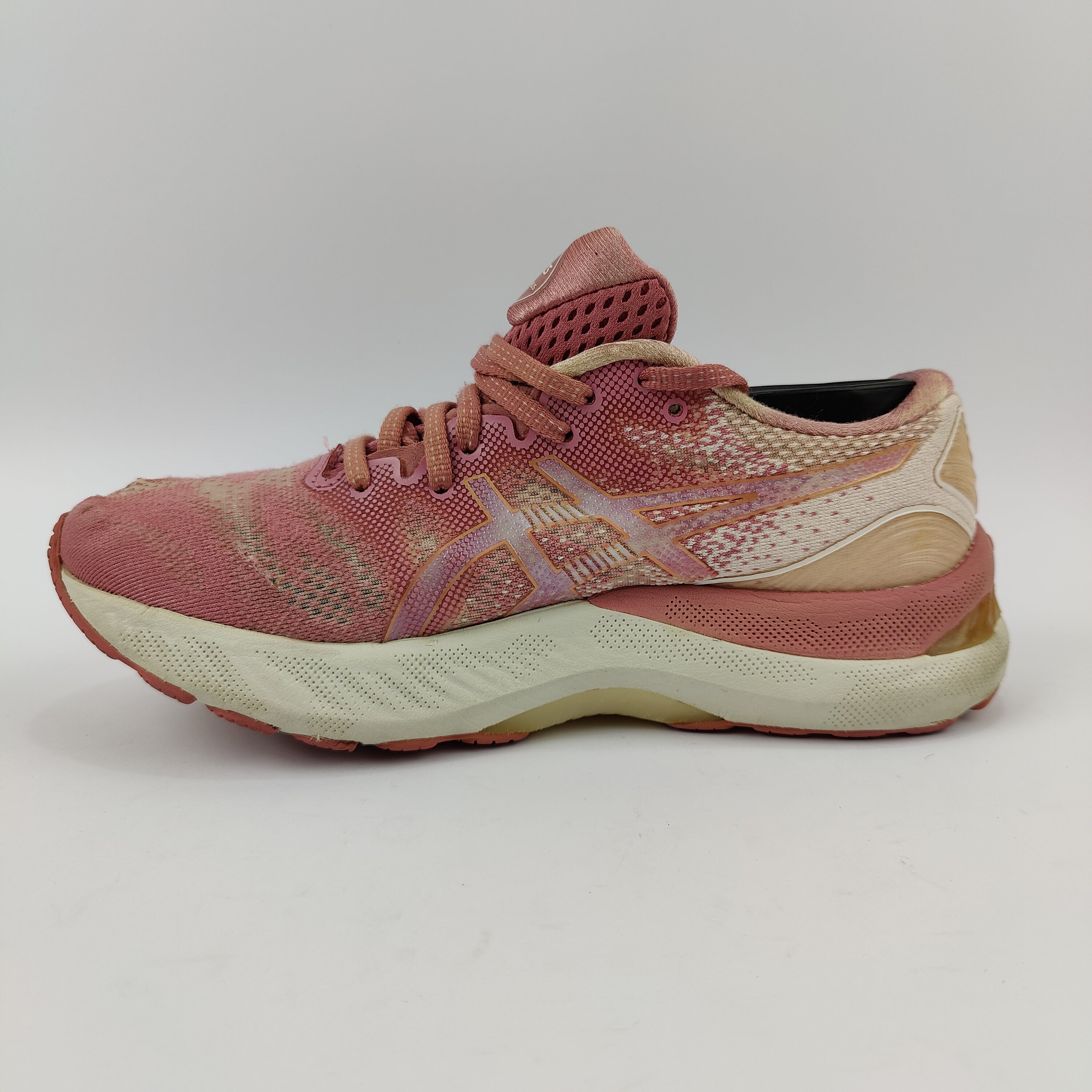 ASICS Gel Nimbus 23 (UK/PK 7) - 40 | Excellent