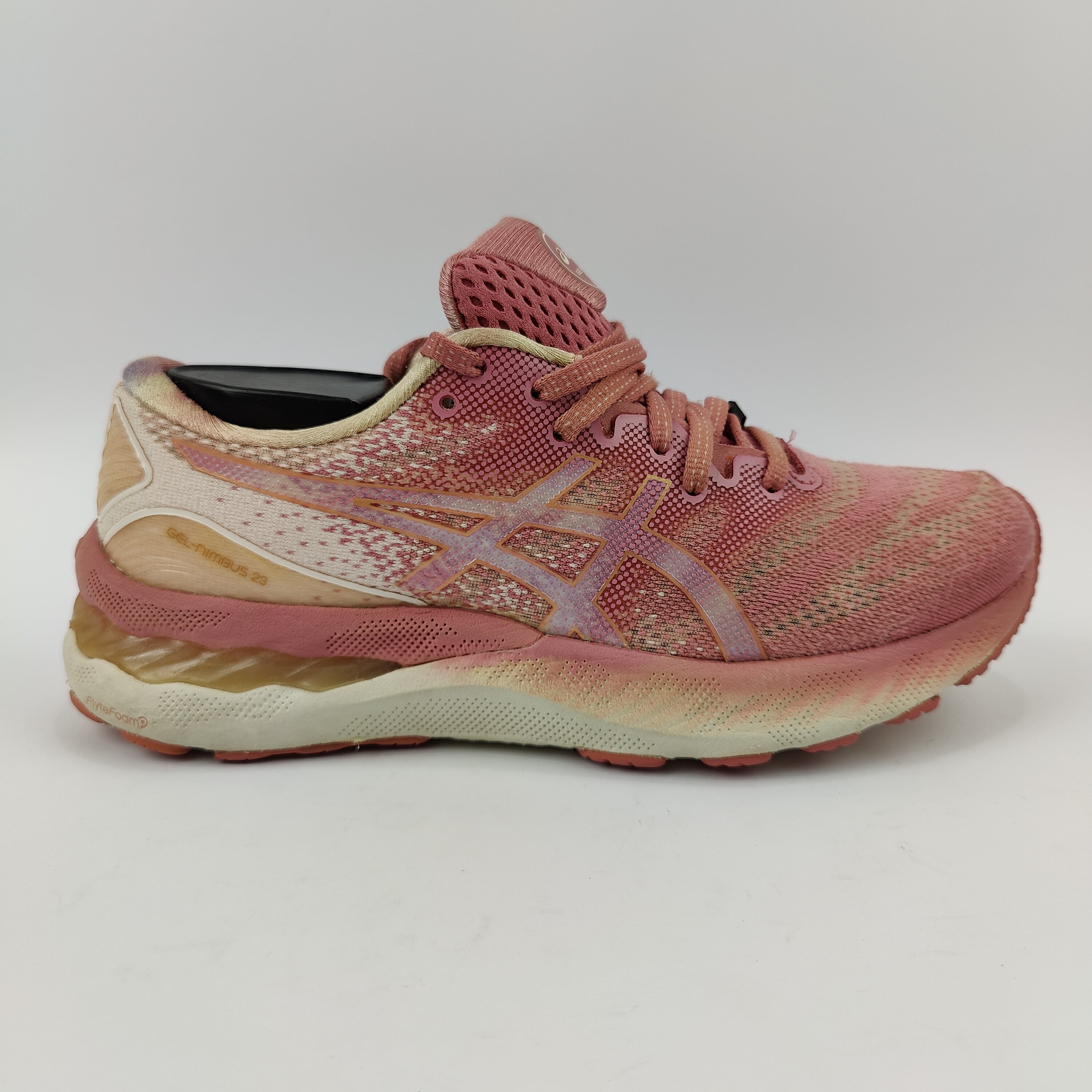 ASICS Gel Nimbus 23 (UK/PK 7) - 40 | Excellent