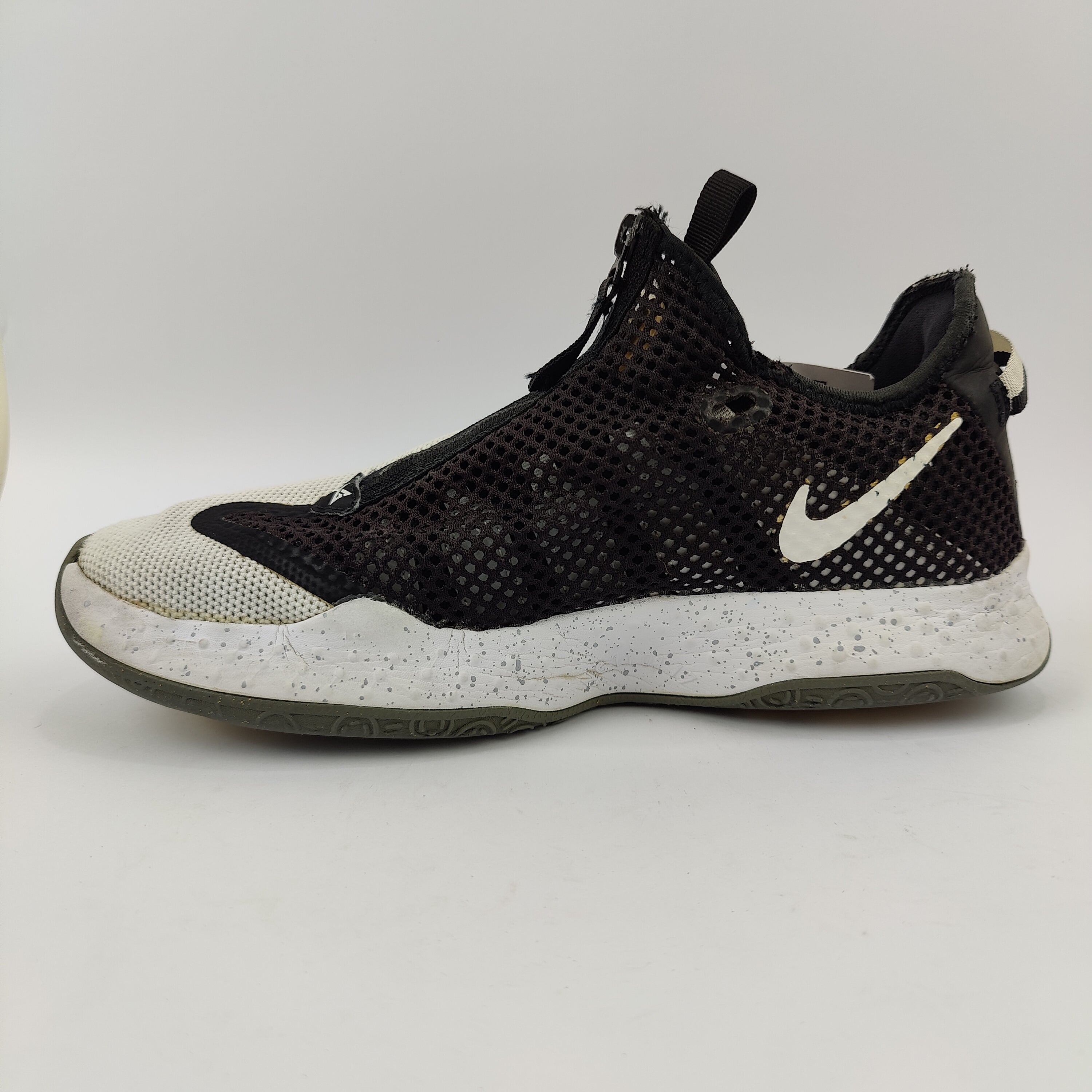 Nike PG 4 (UK/PK 9) - 44 | Excellent