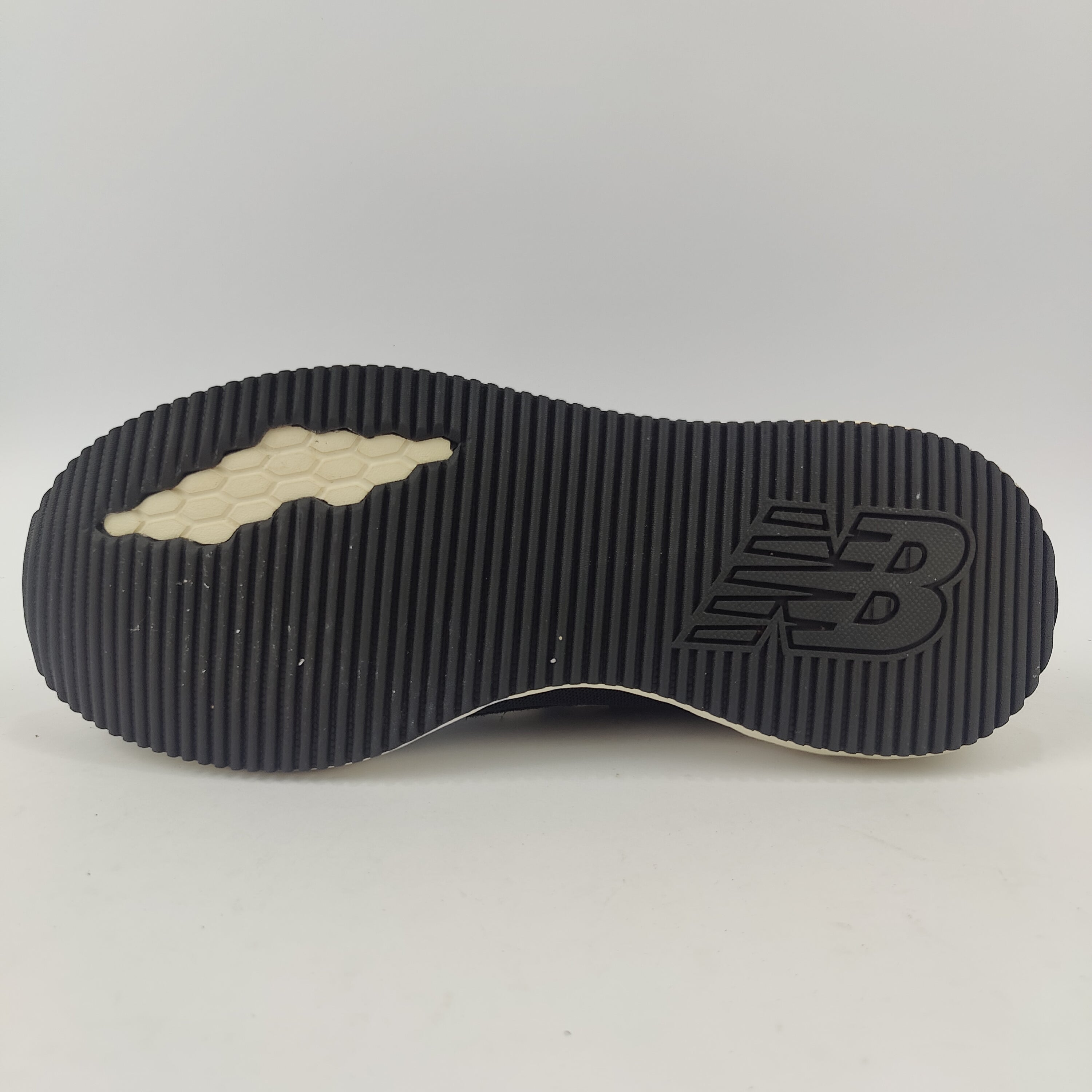 New Balance X70 (UK/PK 7.5) - 41 | Prime