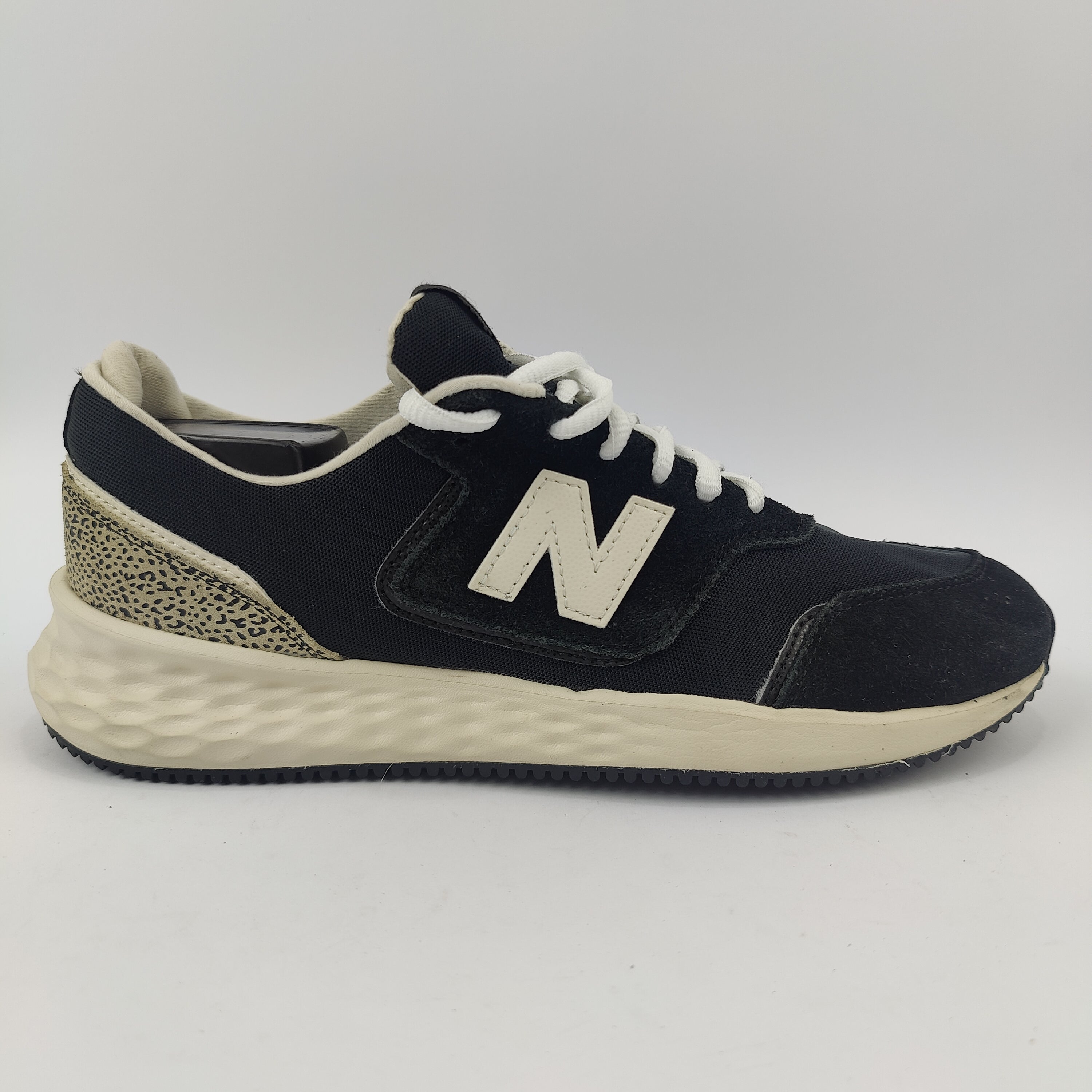 New Balance X70 (UK/PK 7.5) - 41 | Prime