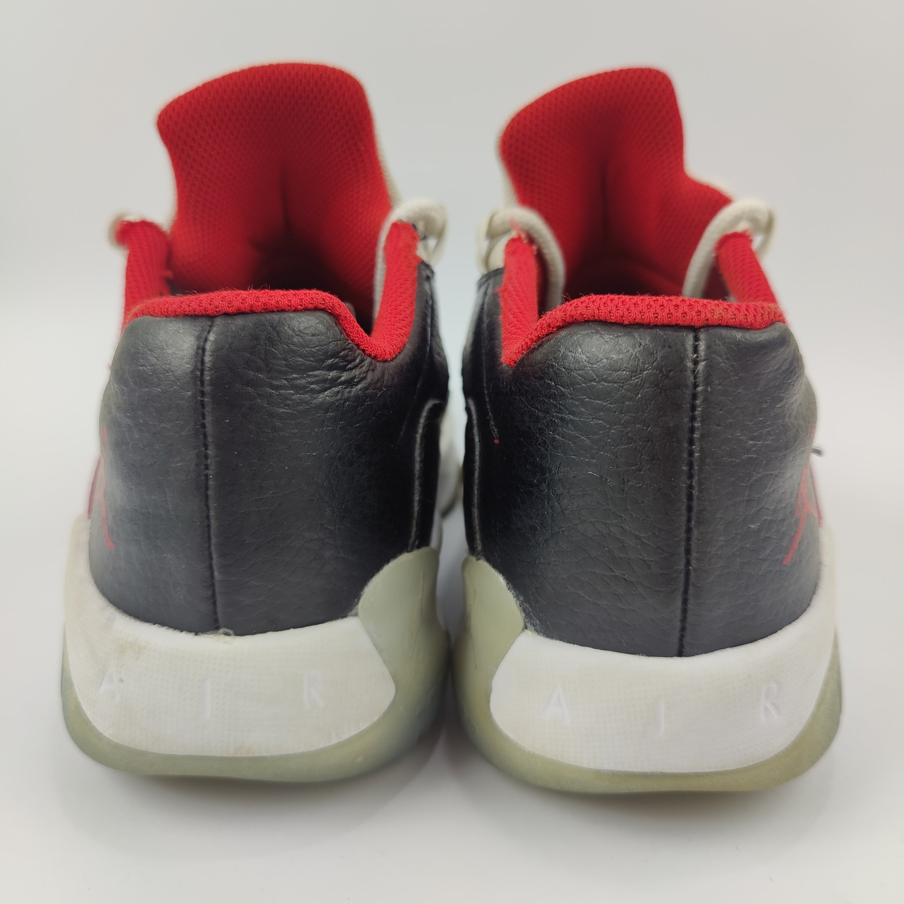 Air Jordan 11 (UK/PK 6) - 40 | Excellent
