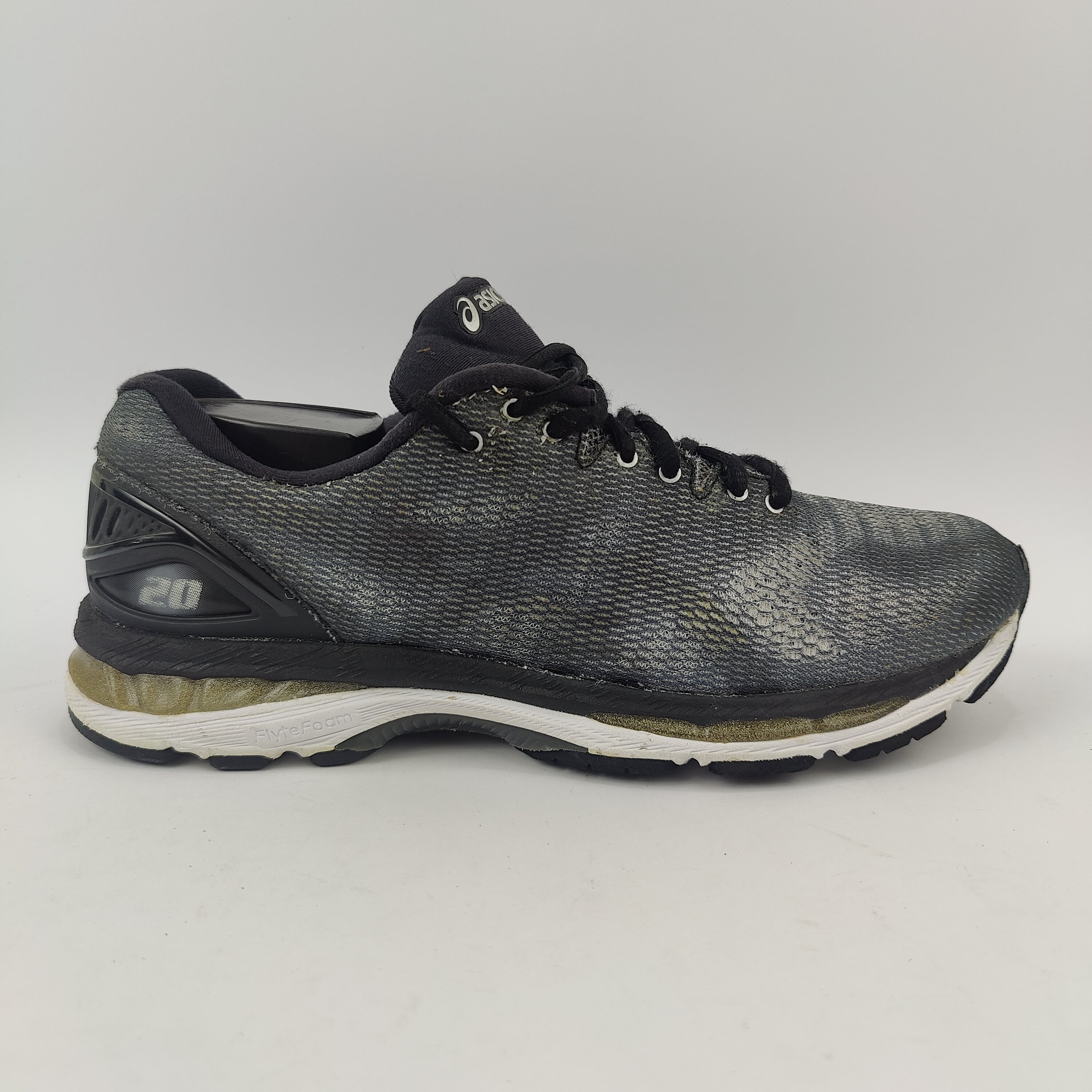 ASICS Gel Nimbus 20 (UK/PK 7) - 41.5 | Excellent