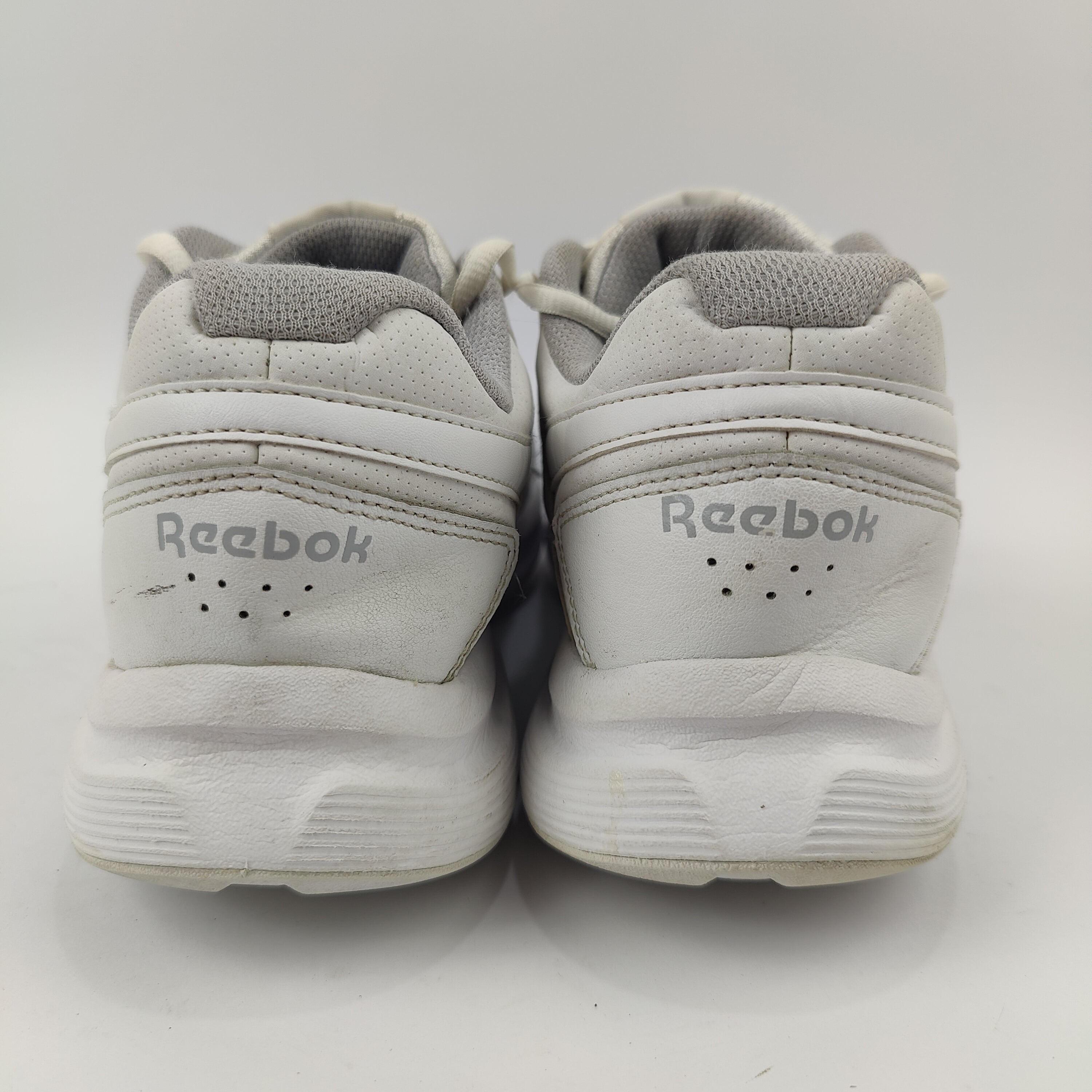 Reebok Walk Ultra (UK/PK 7) - 40.5 | Prime
