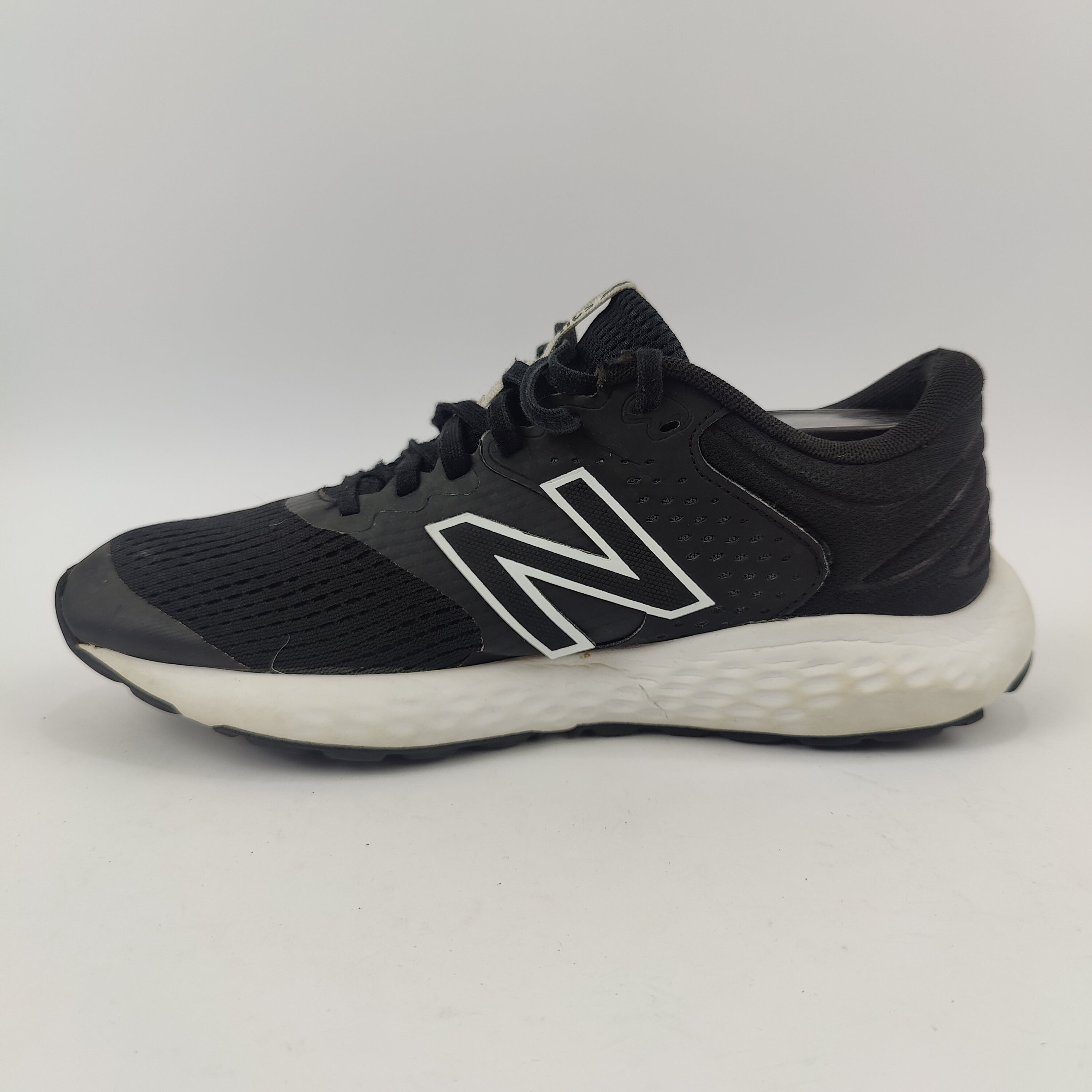 New Balance 520v7 (UK/PK 6.5) - 40.5 | Prime