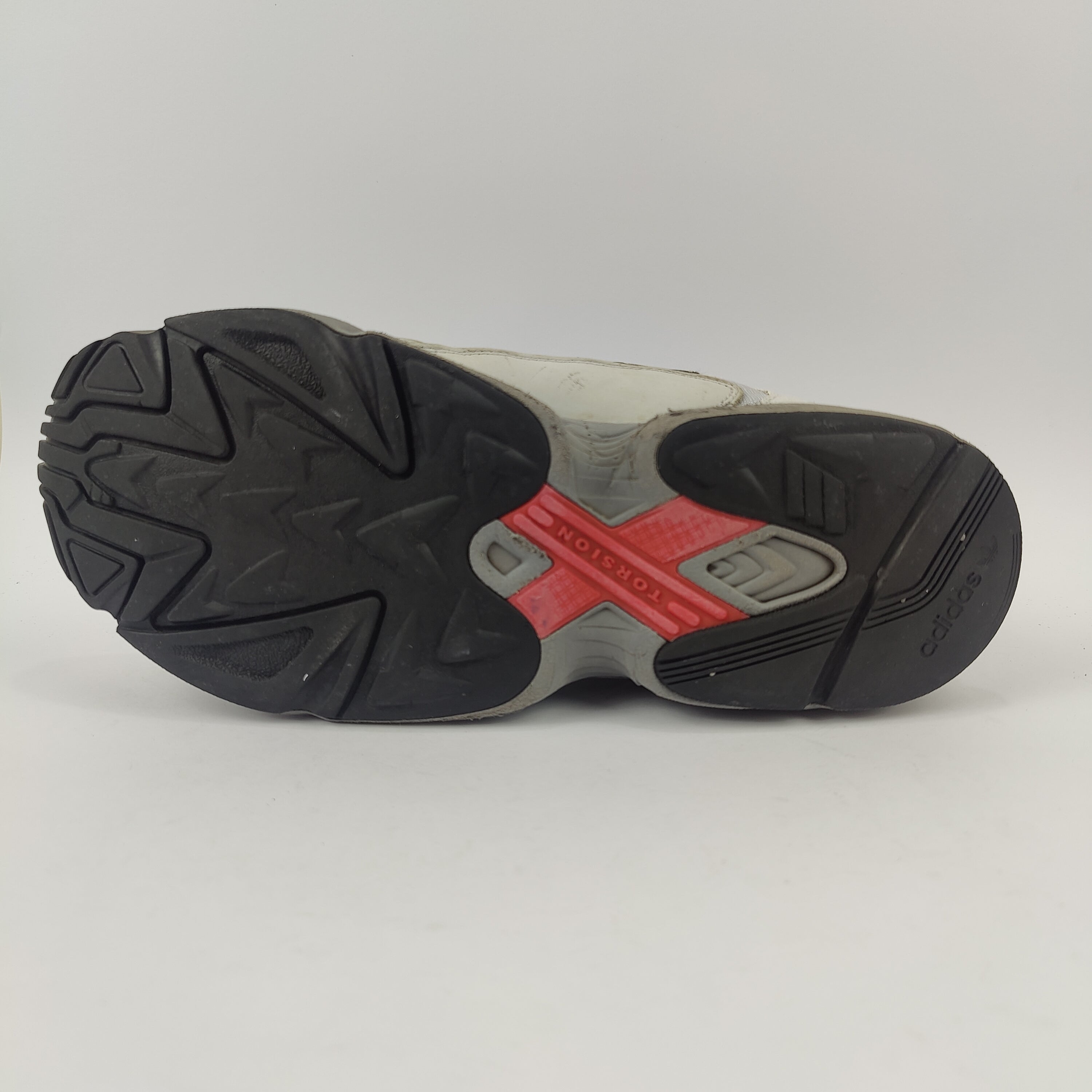 Adidas Originals Yung 1 (UK/PK 9.5) - 44 | Prime