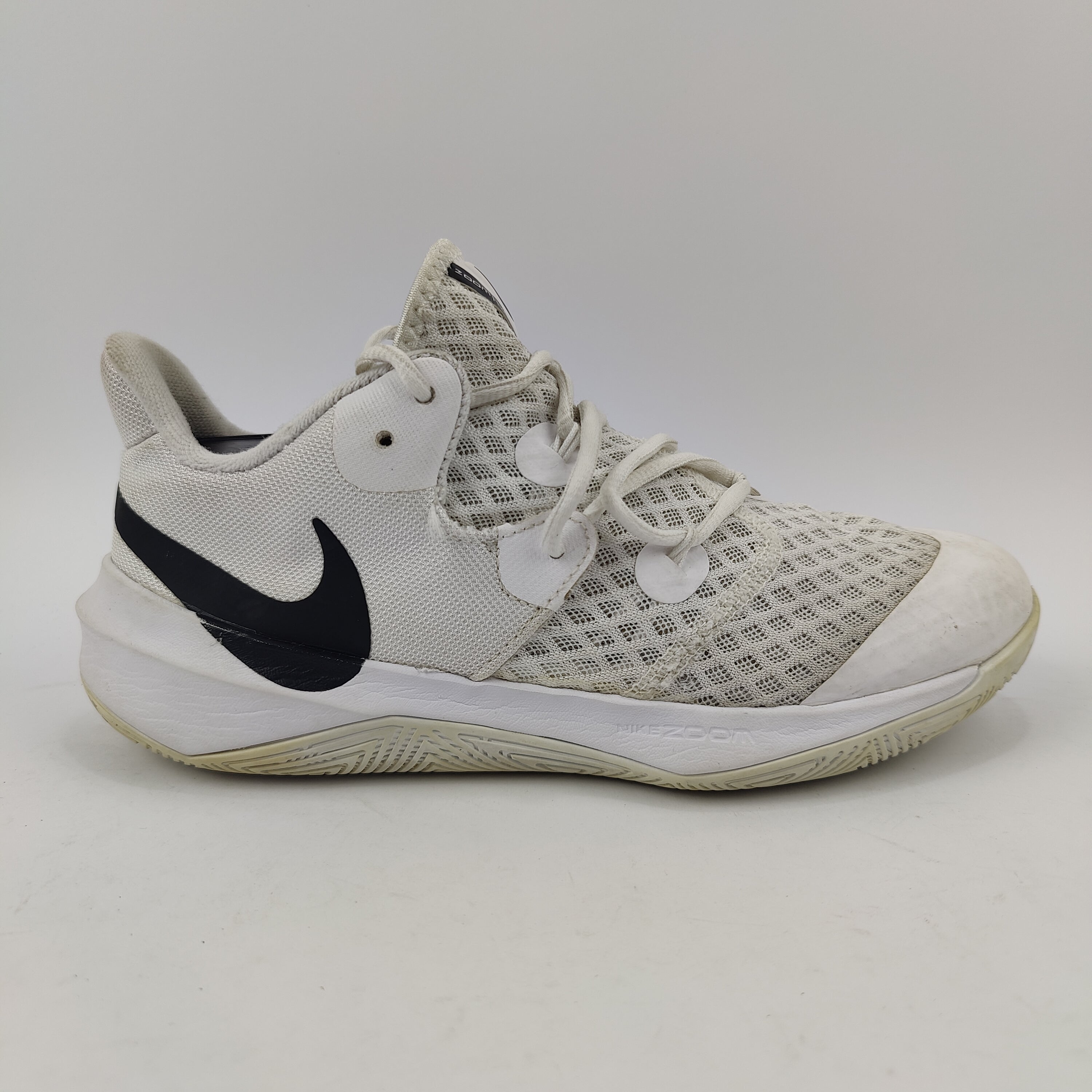 Nike Hyperspeed Court (UK/PK 7.5) - 41 | Excellent