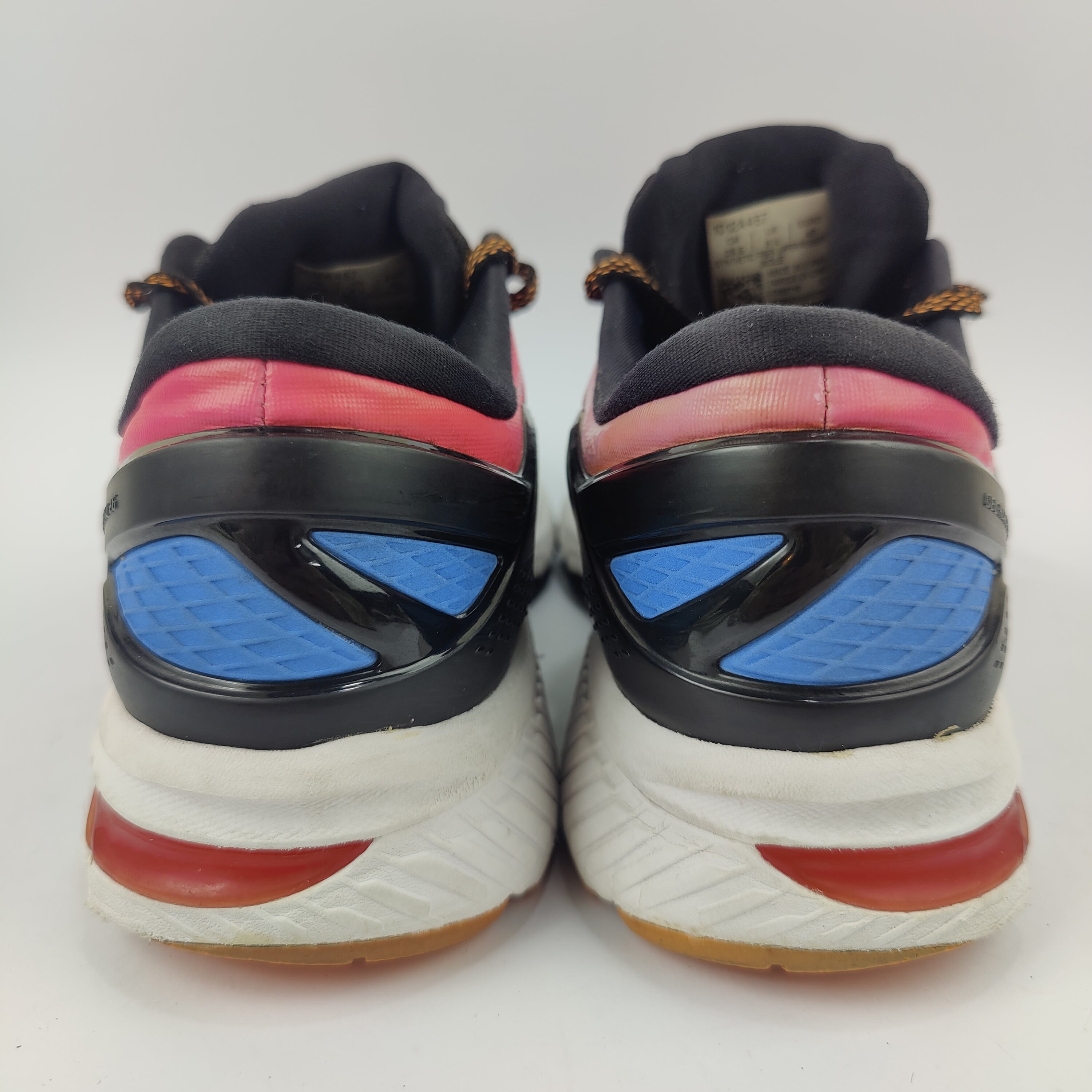 ASICS Gel Kayano 26 (UK/PK 7) - 40 | Excellent