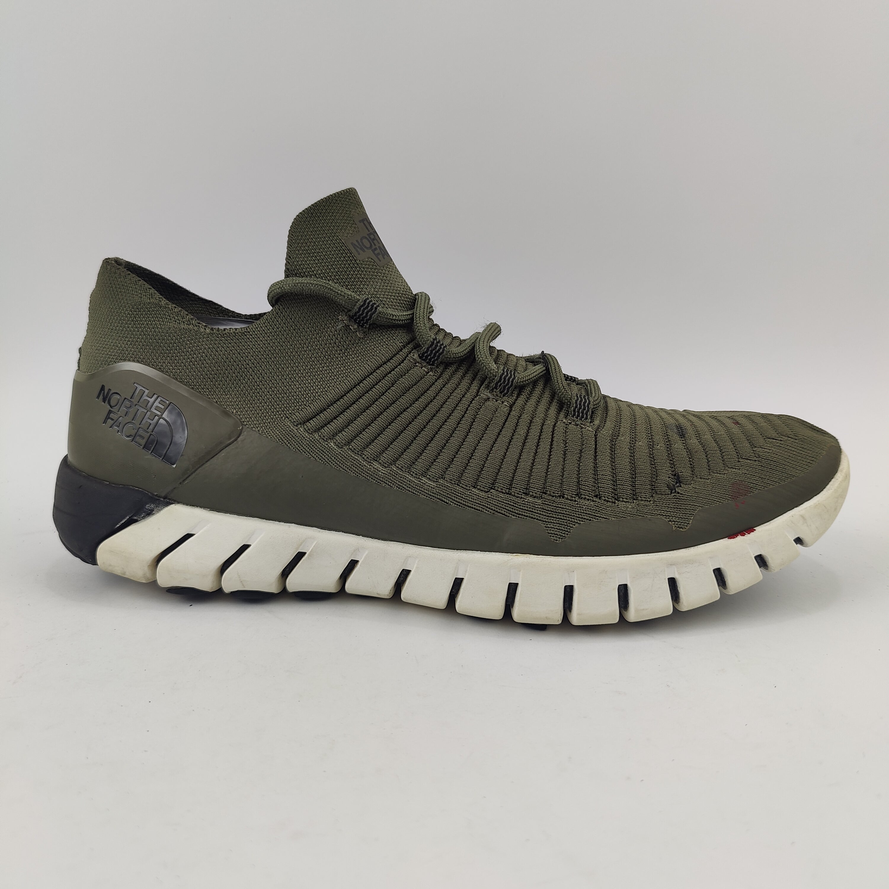 NorthFace Oscilate (UK/PK 8) - 42 | Excellent