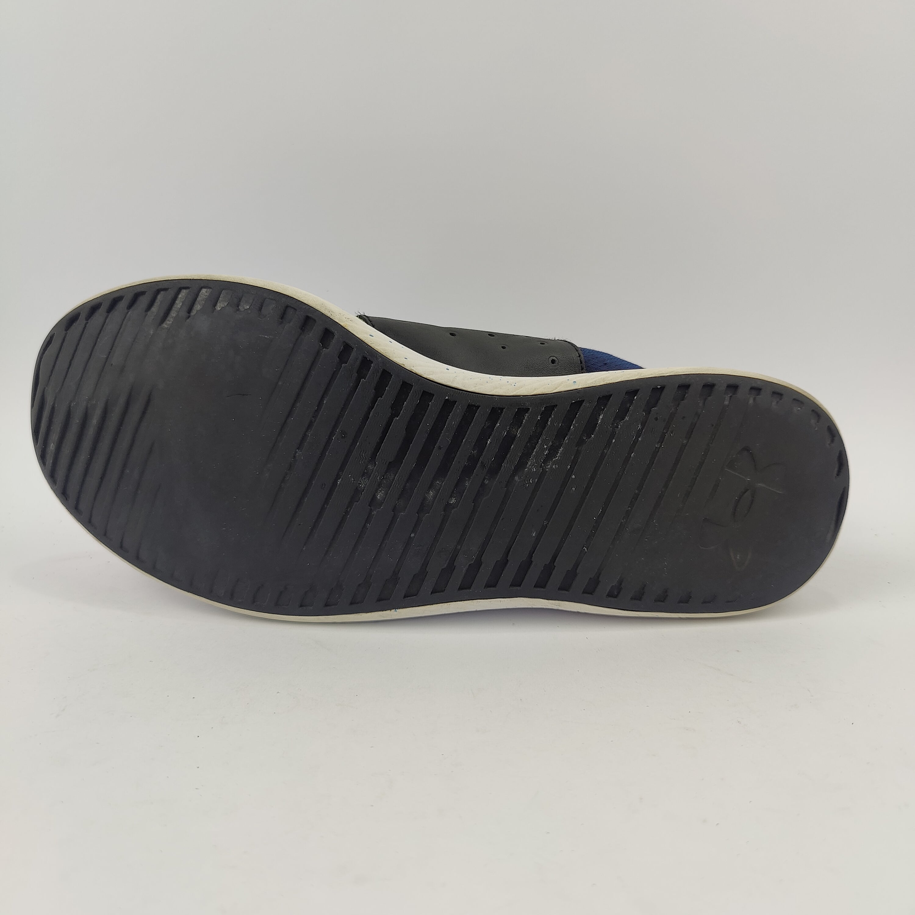 Under Armour Runplay (UK/PK 9.5) - 44.5 | Excellent