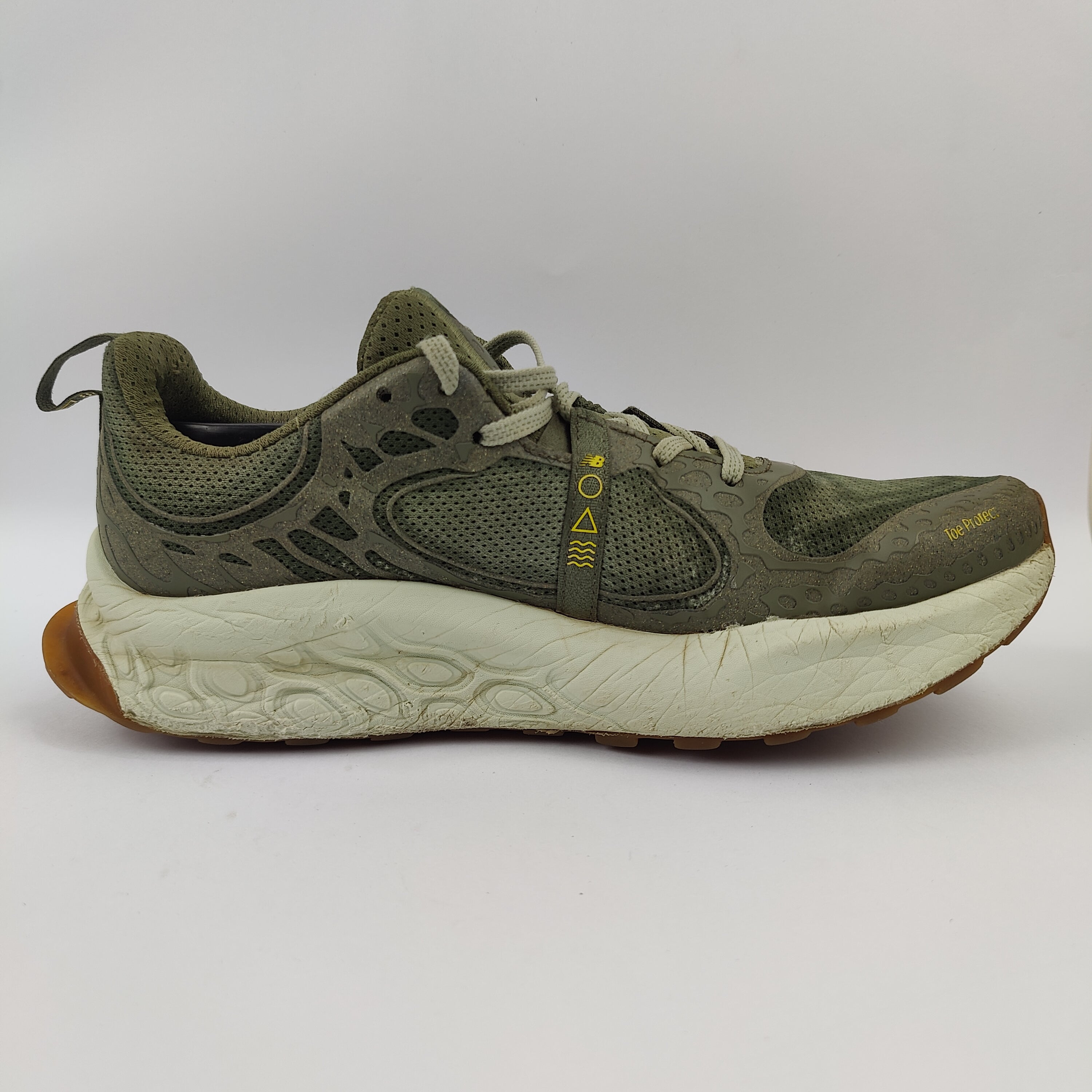 New Balance Fresh Foam X Hierro v8 (UK/PK 10.5) - 45 | Excellent
