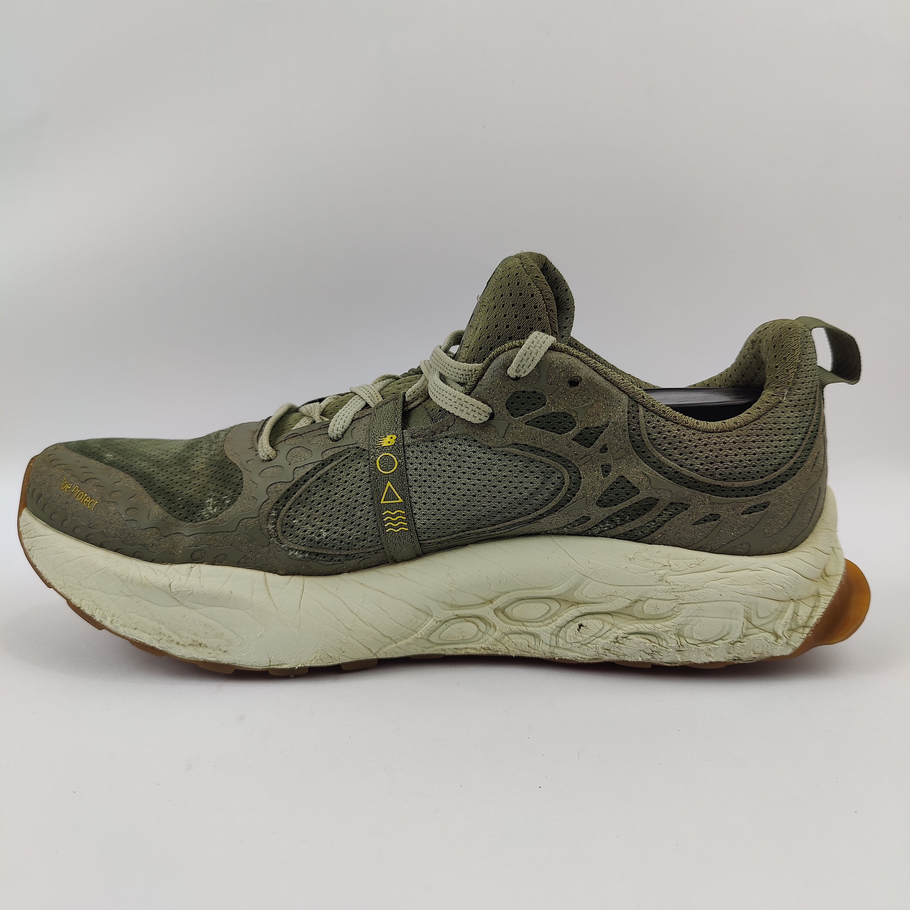 New Balance Fresh Foam X Hierro v8 (UK/PK 10.5) - 45 | Excellent