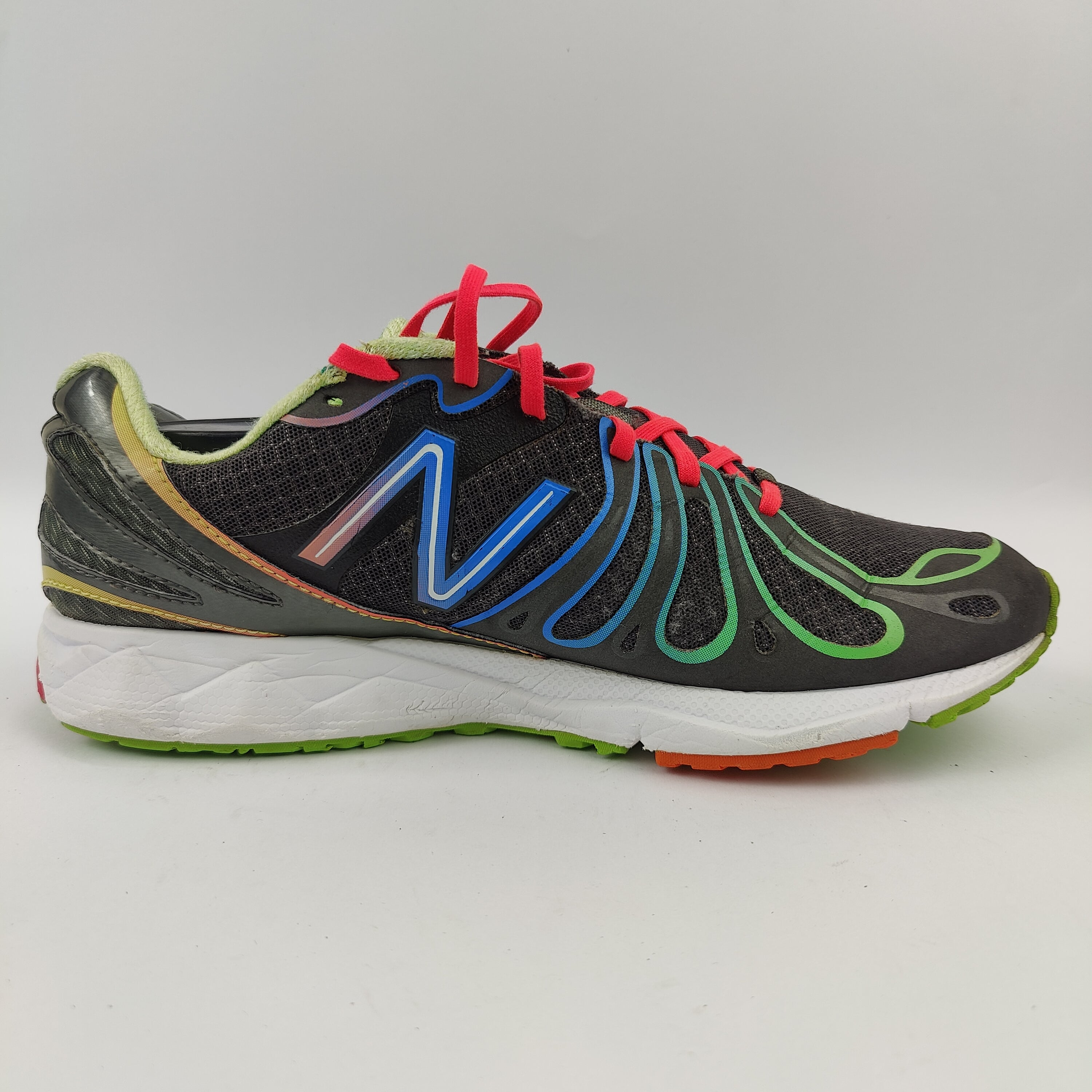 New Balance Nos Vintage (UK/PK 8) - 41.5 | Excellent
