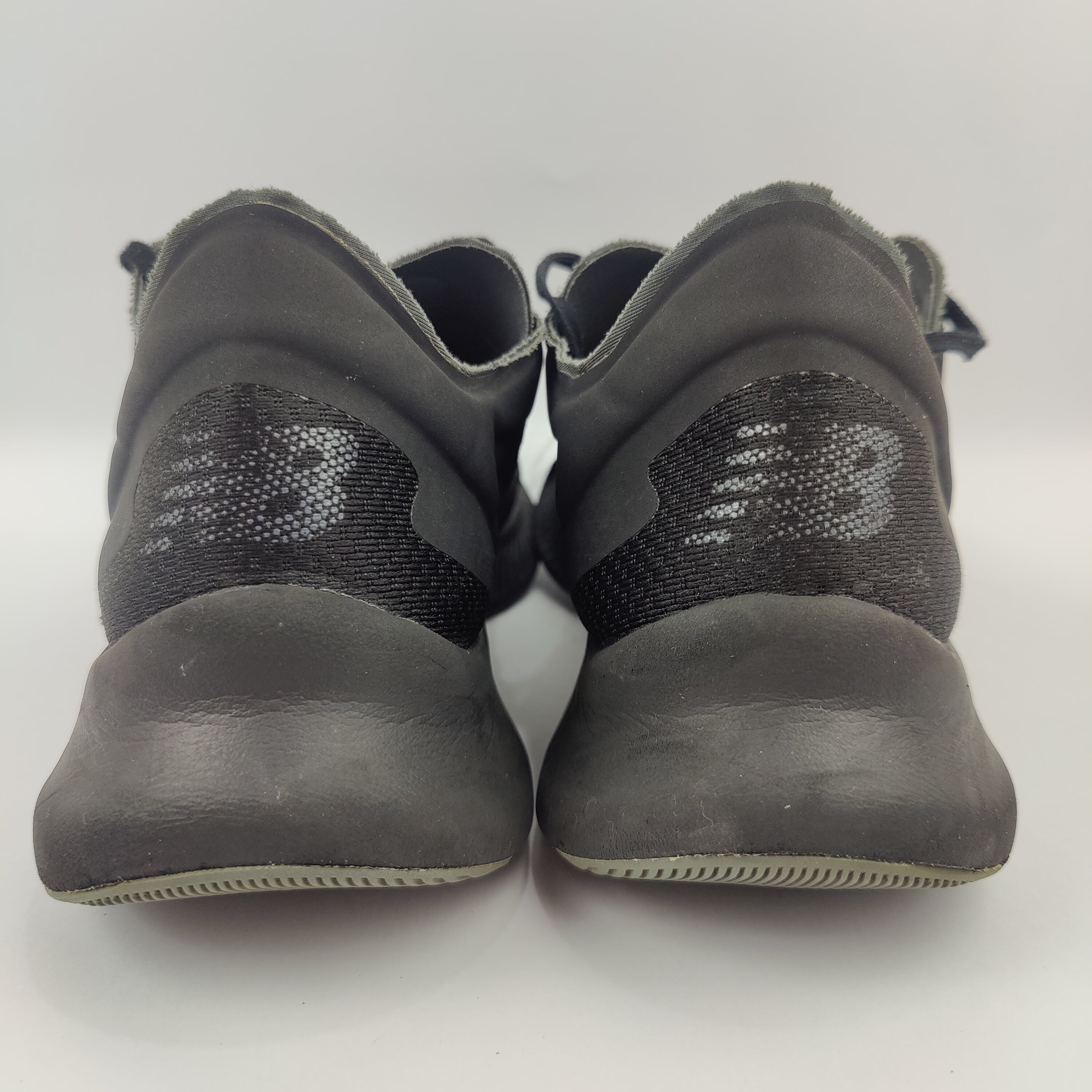 New Balance Pesu (UK/PK 11.5) - 46.5 | Excellent