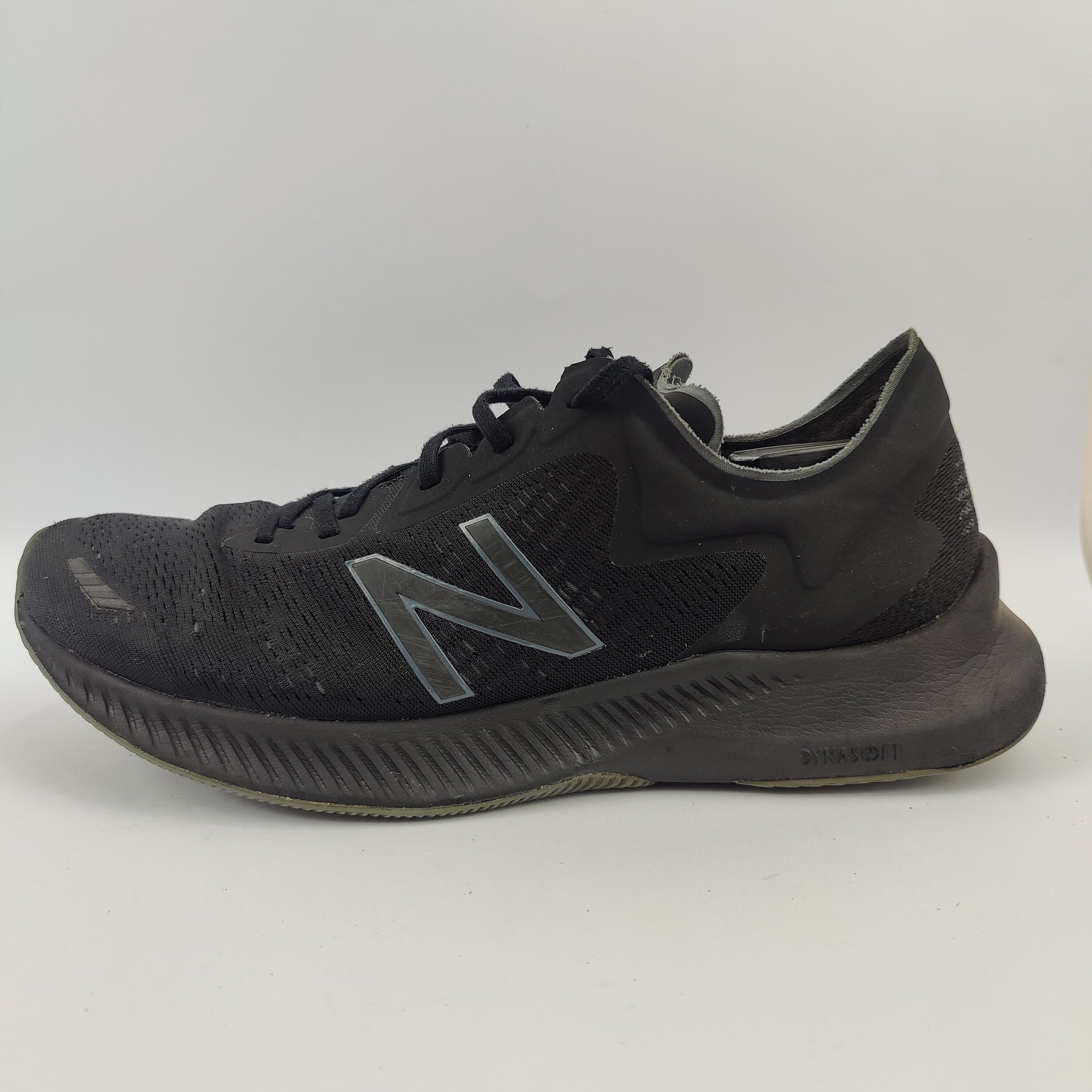 New Balance Pesu (UK/PK 11.5) - 46.5 | Excellent