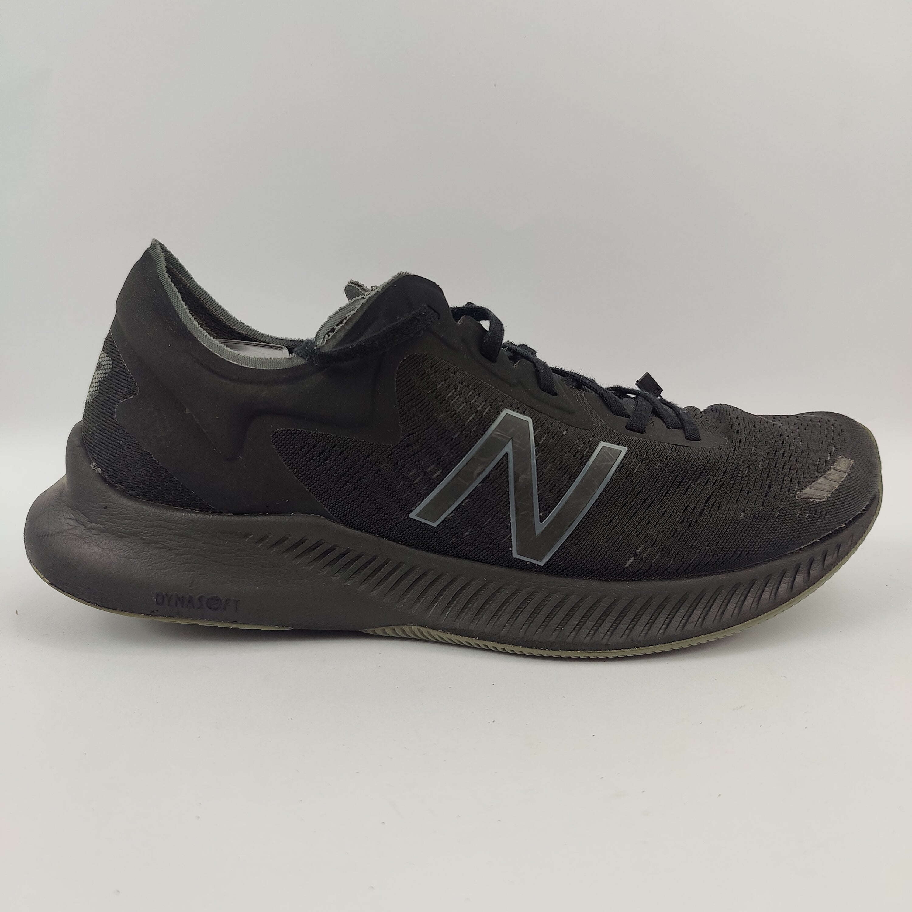 New Balance Pesu (UK/PK 11.5) - 46.5 | Excellent