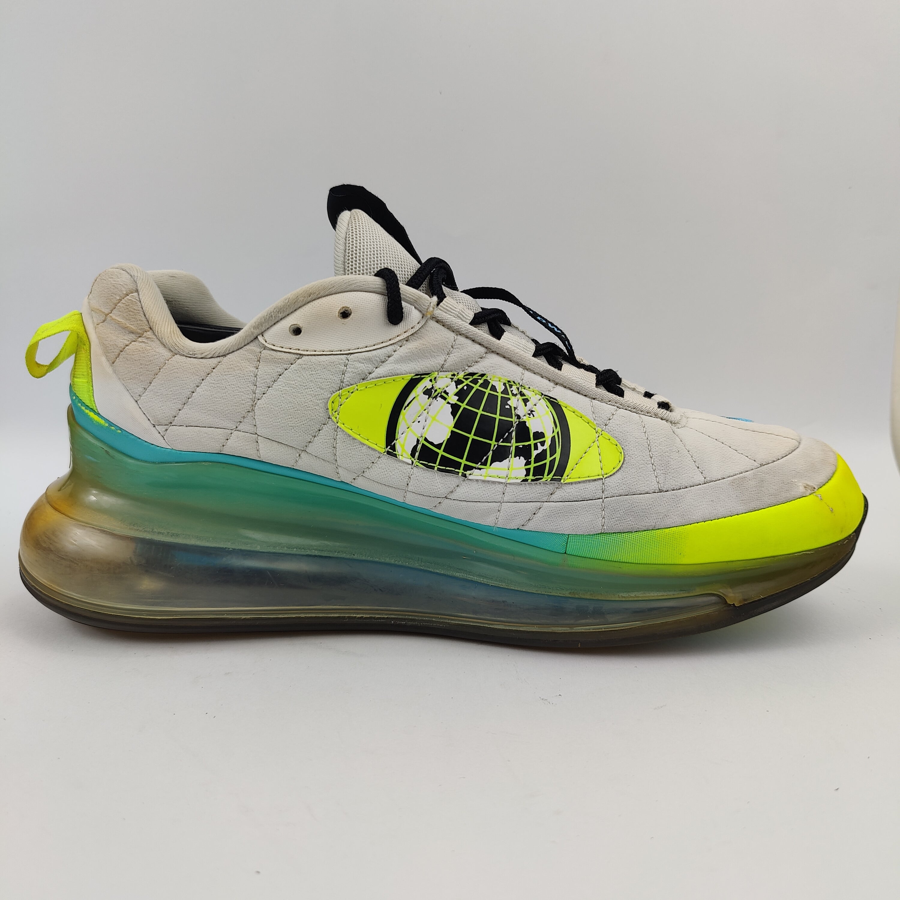 Nike Air MX 720-818 (UK/PK 8) - 42.5 | Excellent