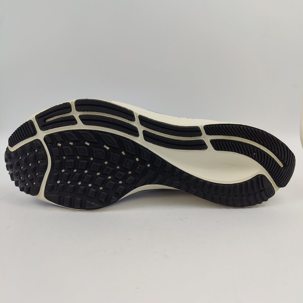 Nike Pegasus 37 (UK/PK 9.5) - 44 | Excellent
