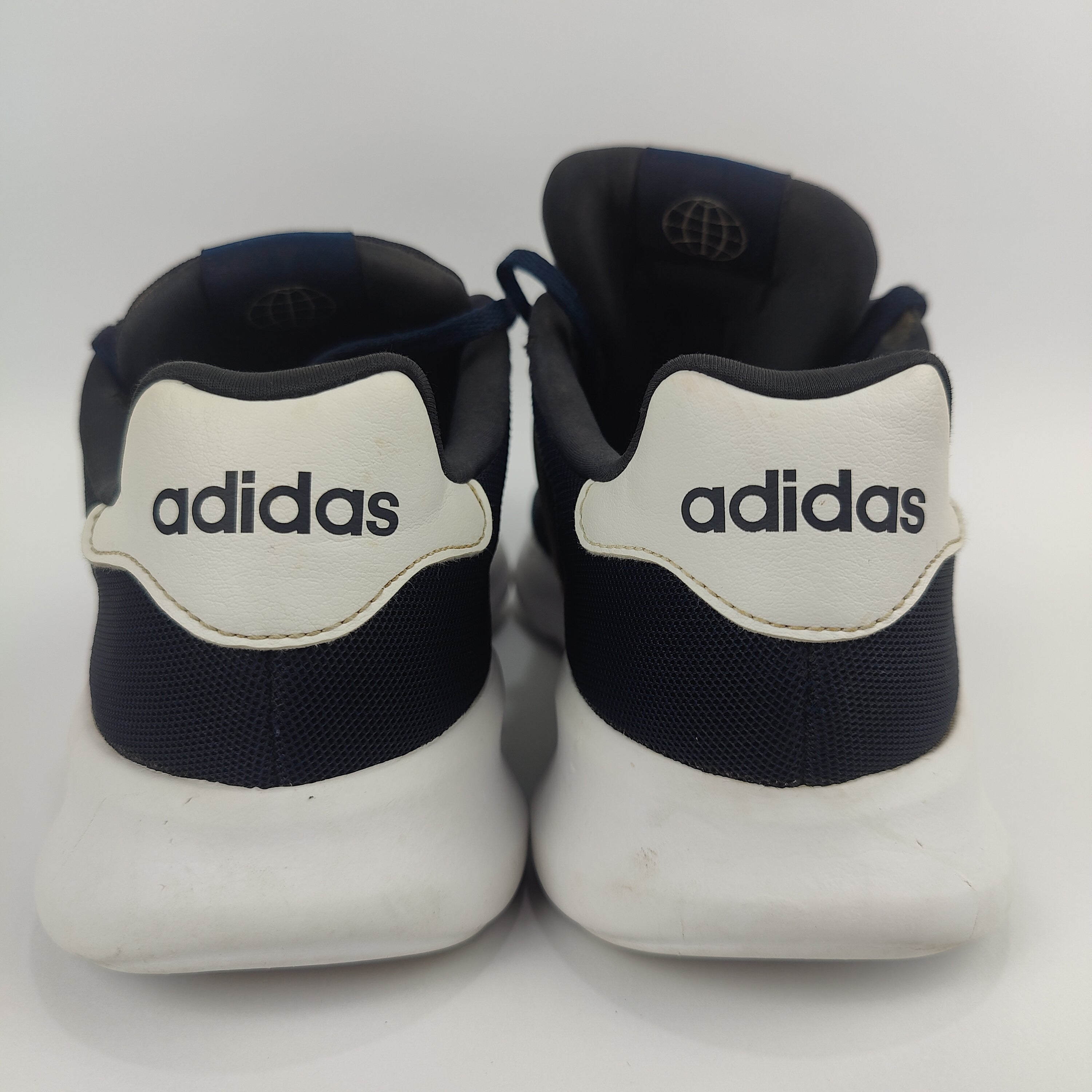 Adidas Lite Racer 3.0 (UK/PK 7.5) - 41.5 | Excellent