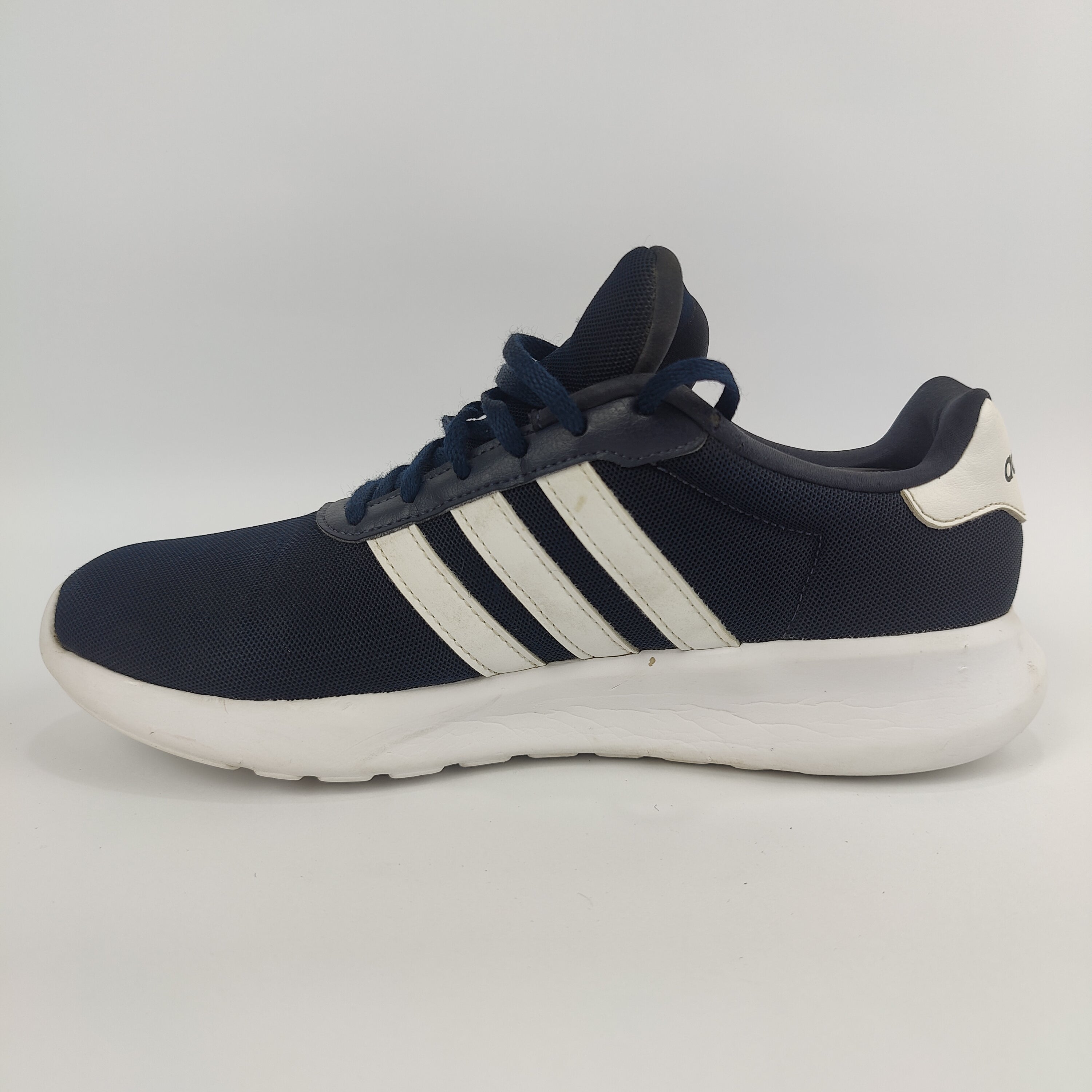Adidas Lite Racer 3.0 (UK/PK 7.5) - 41.5 | Excellent
