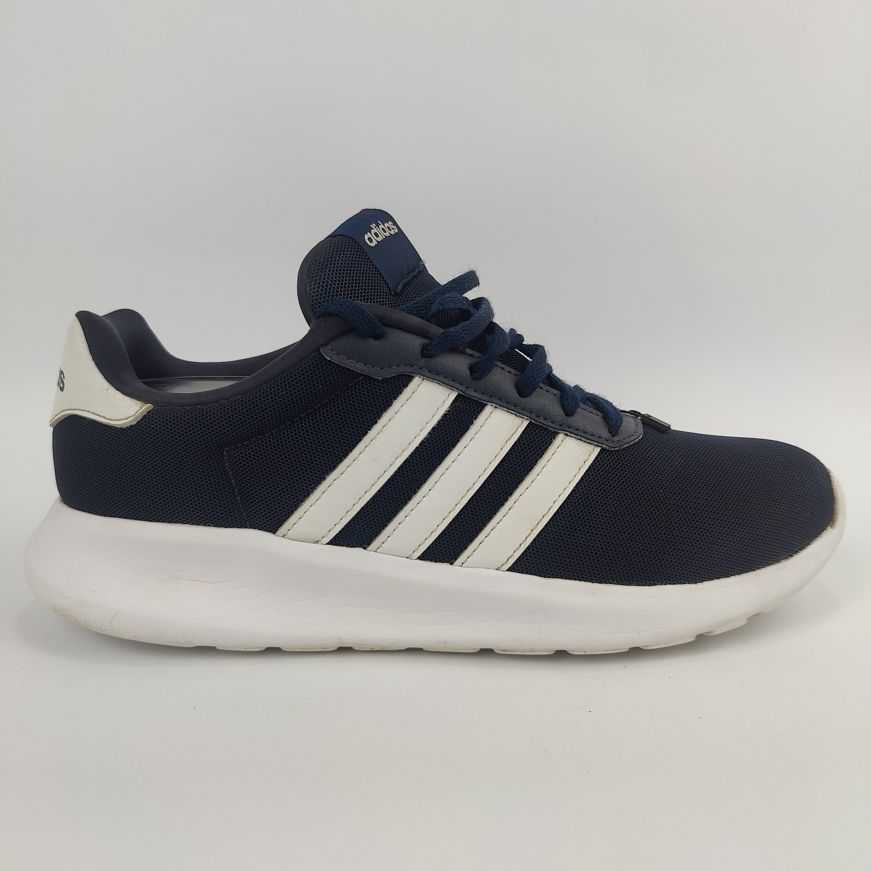 Adidas Lite Racer 3.0 (UK/PK 7.5) - 41.5 | Excellent