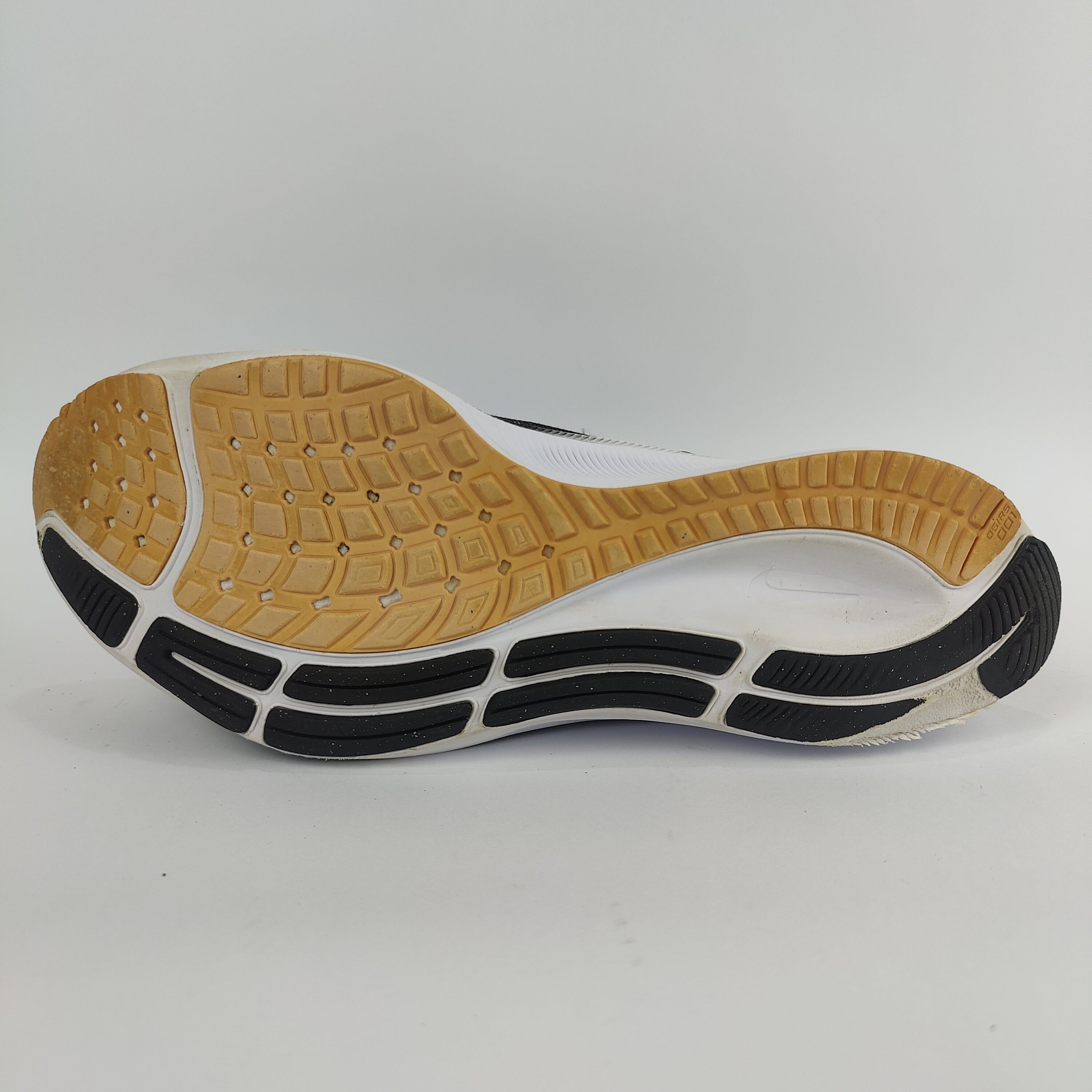 Nike Pegasus 37 (UK/PK 7.5) - 42 | Excellent