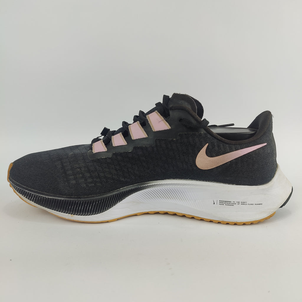 Nike Pegasus 37 (UK/PK 7.5) - 42 | Excellent