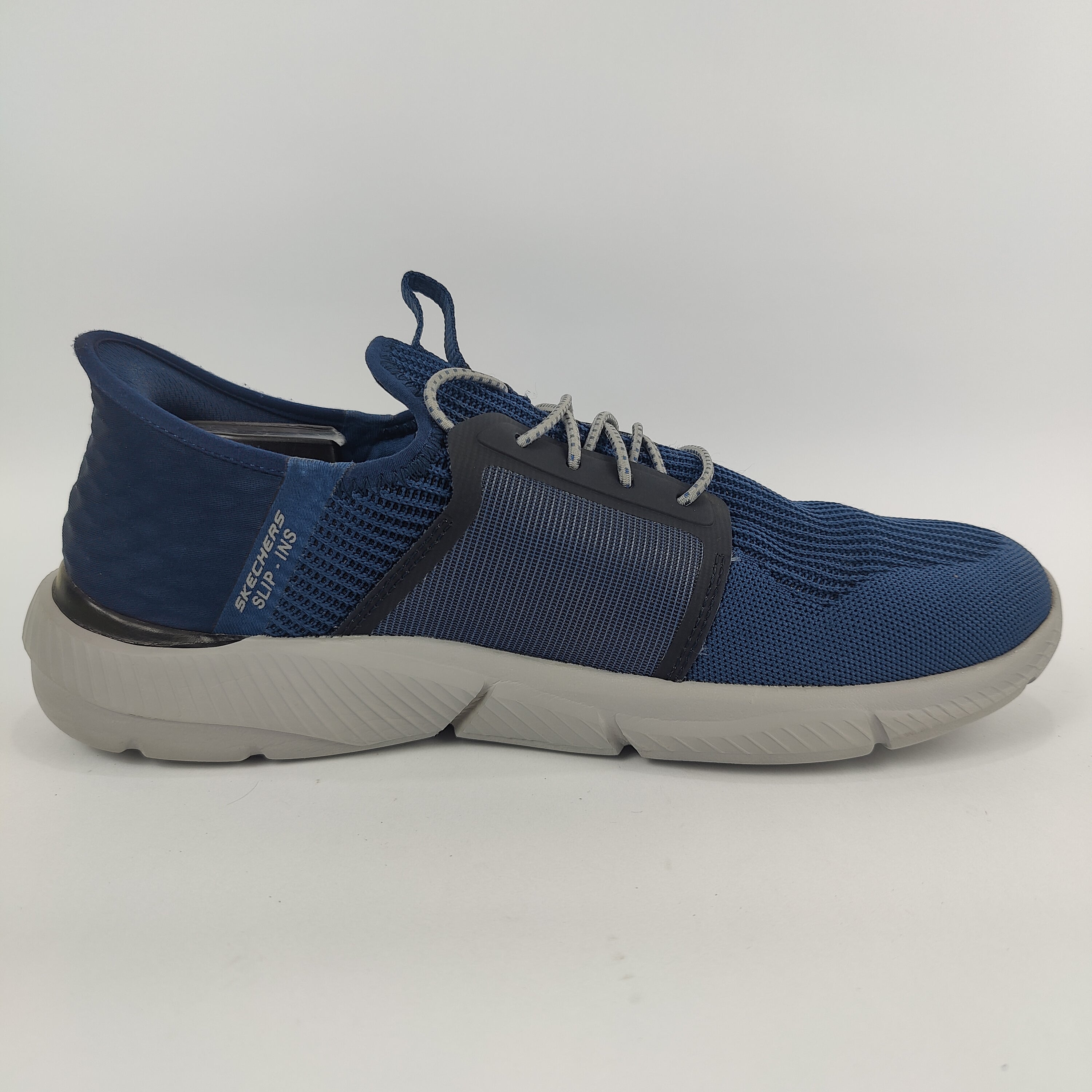 Skechers Wide Fit Medicated Shoes (UK/PK 9) - 43 | Excellent