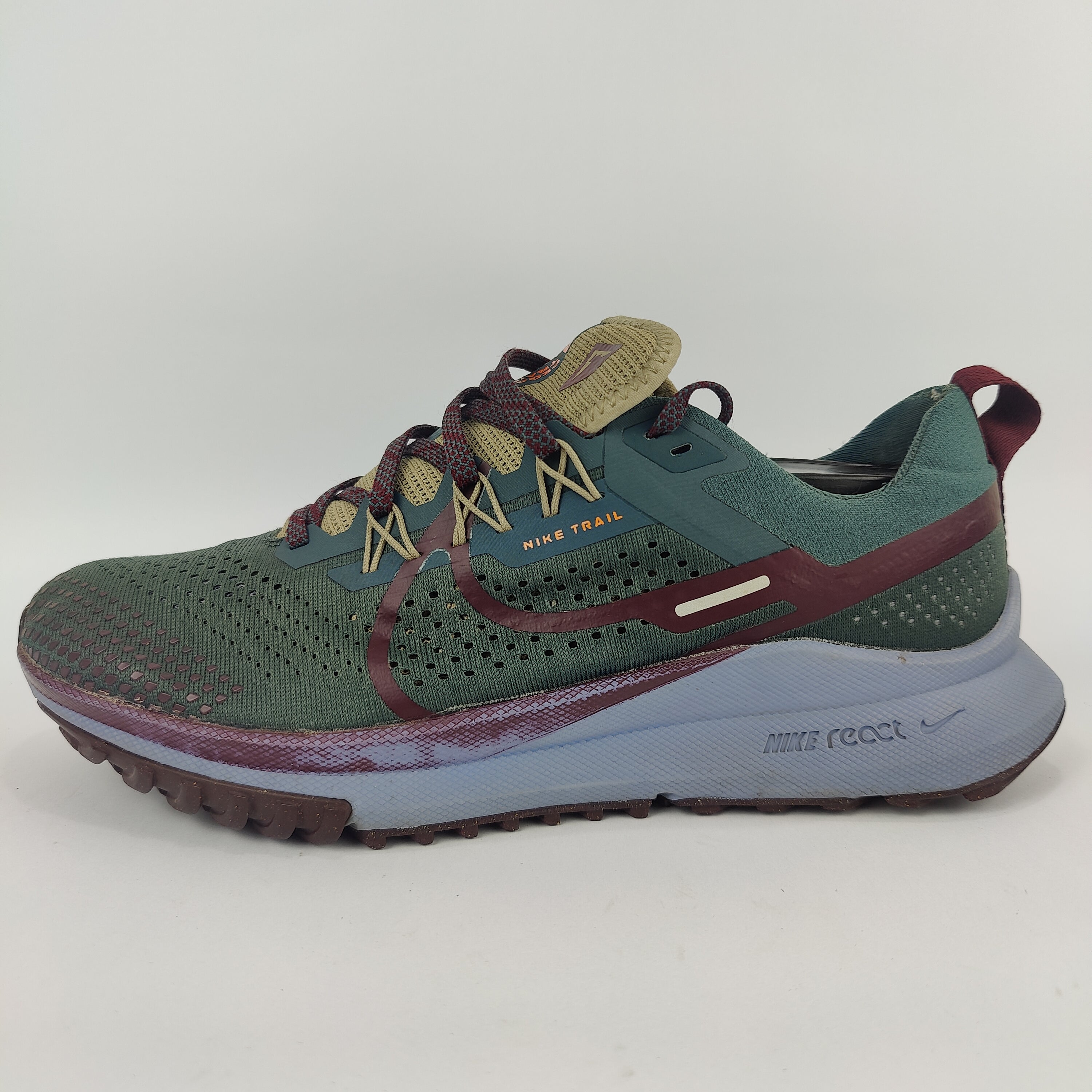 Nike Pegasus Trail 4 (UK/PK 9) - 44 | Prime