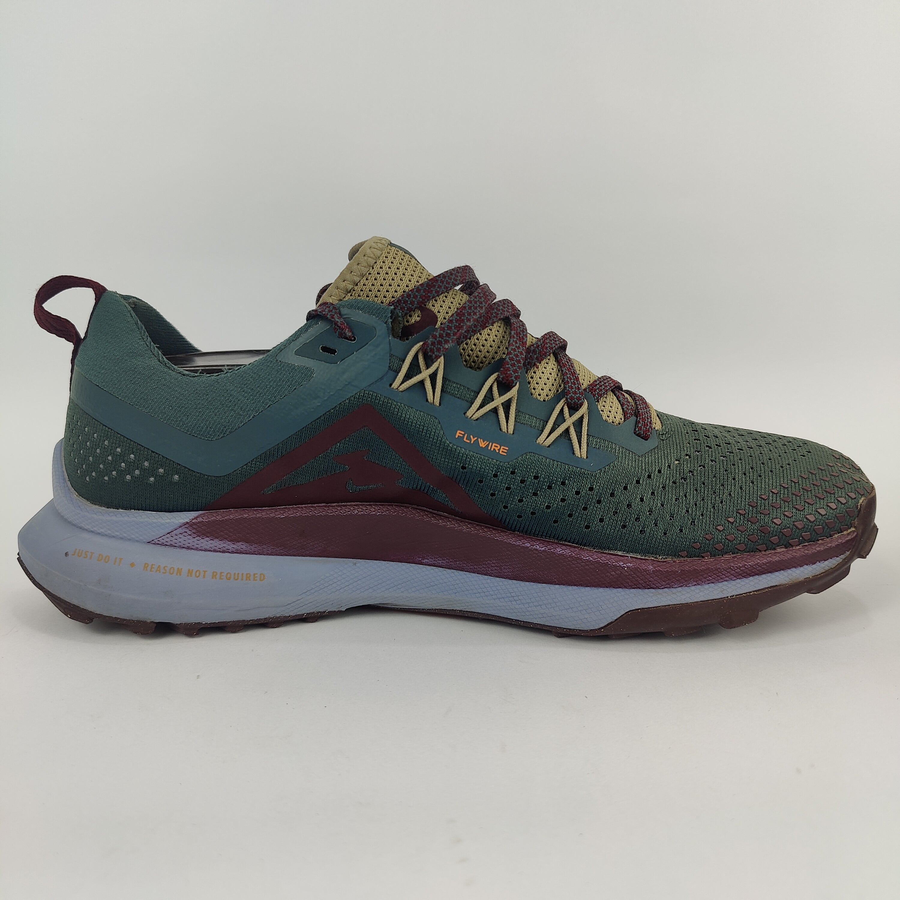 Nike Pegasus Trail 4 (UK/PK 9) - 44 | Prime