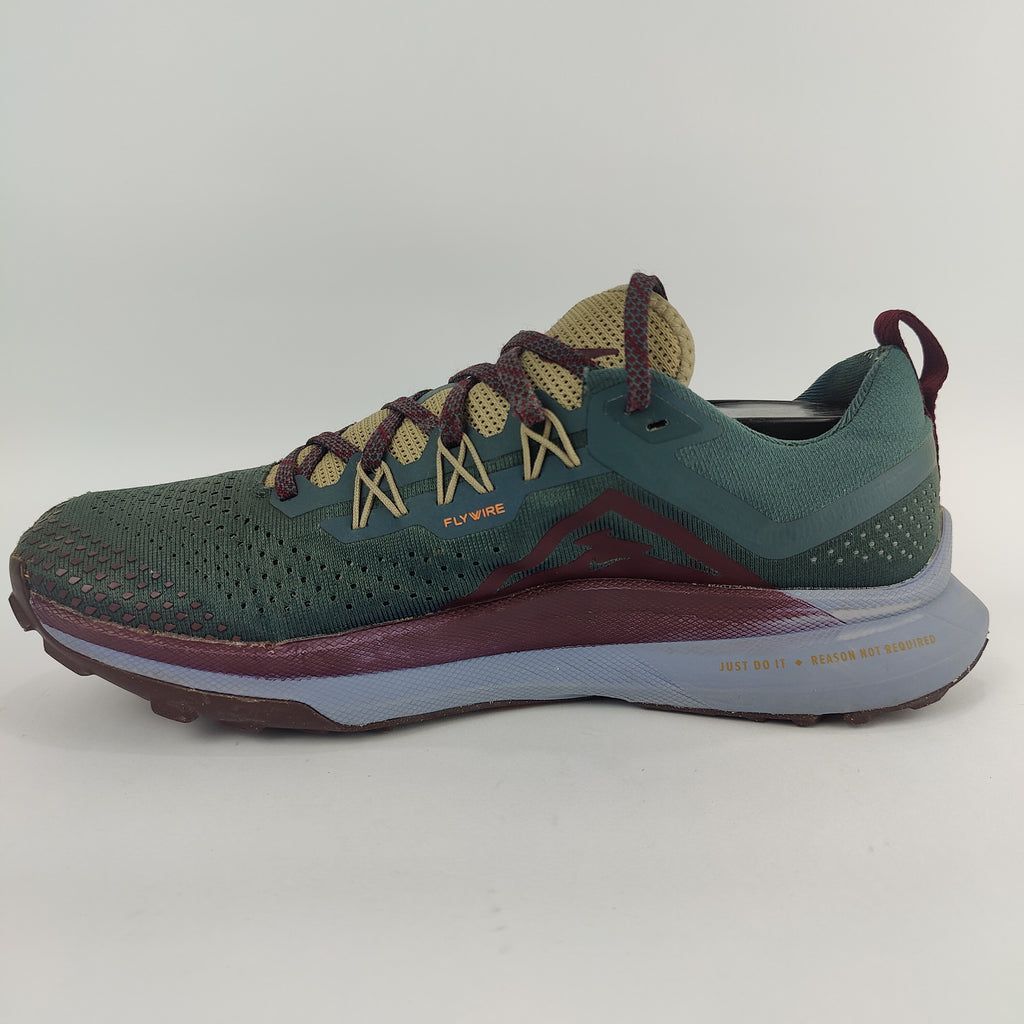Nike Pegasus Trail 4 (UK/PK 9) - 44 | Prime