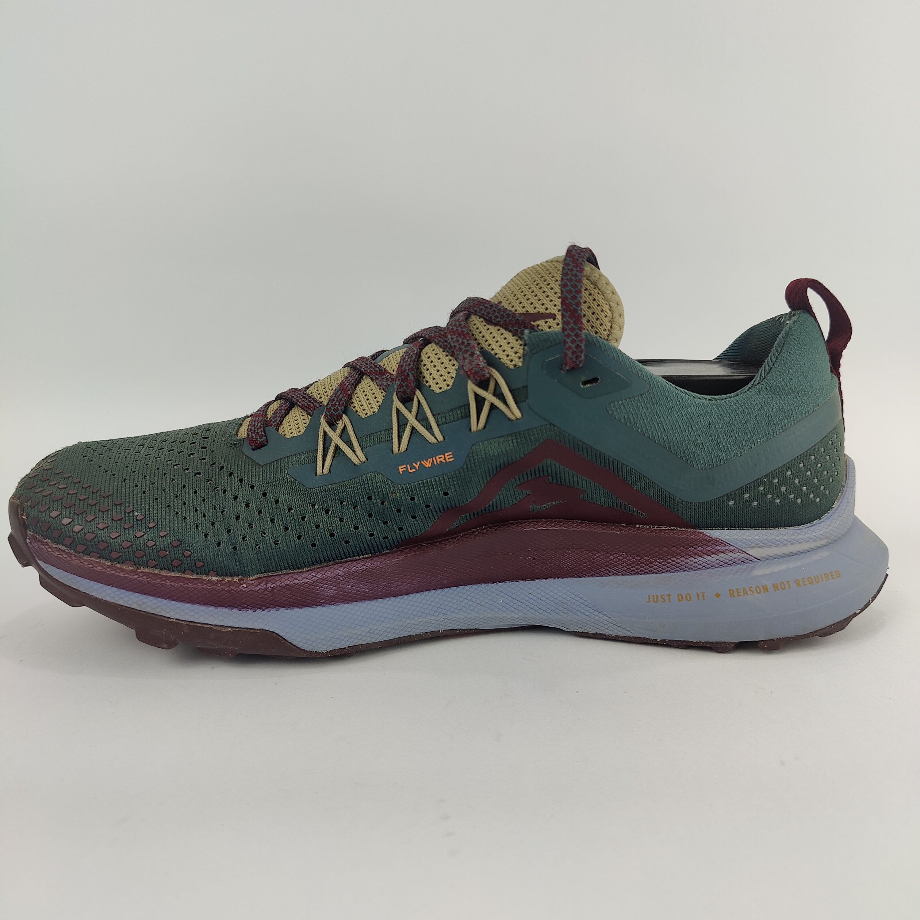 Nike Pegasus Trail 4 (UK/PK 9) - 44 | Prime
