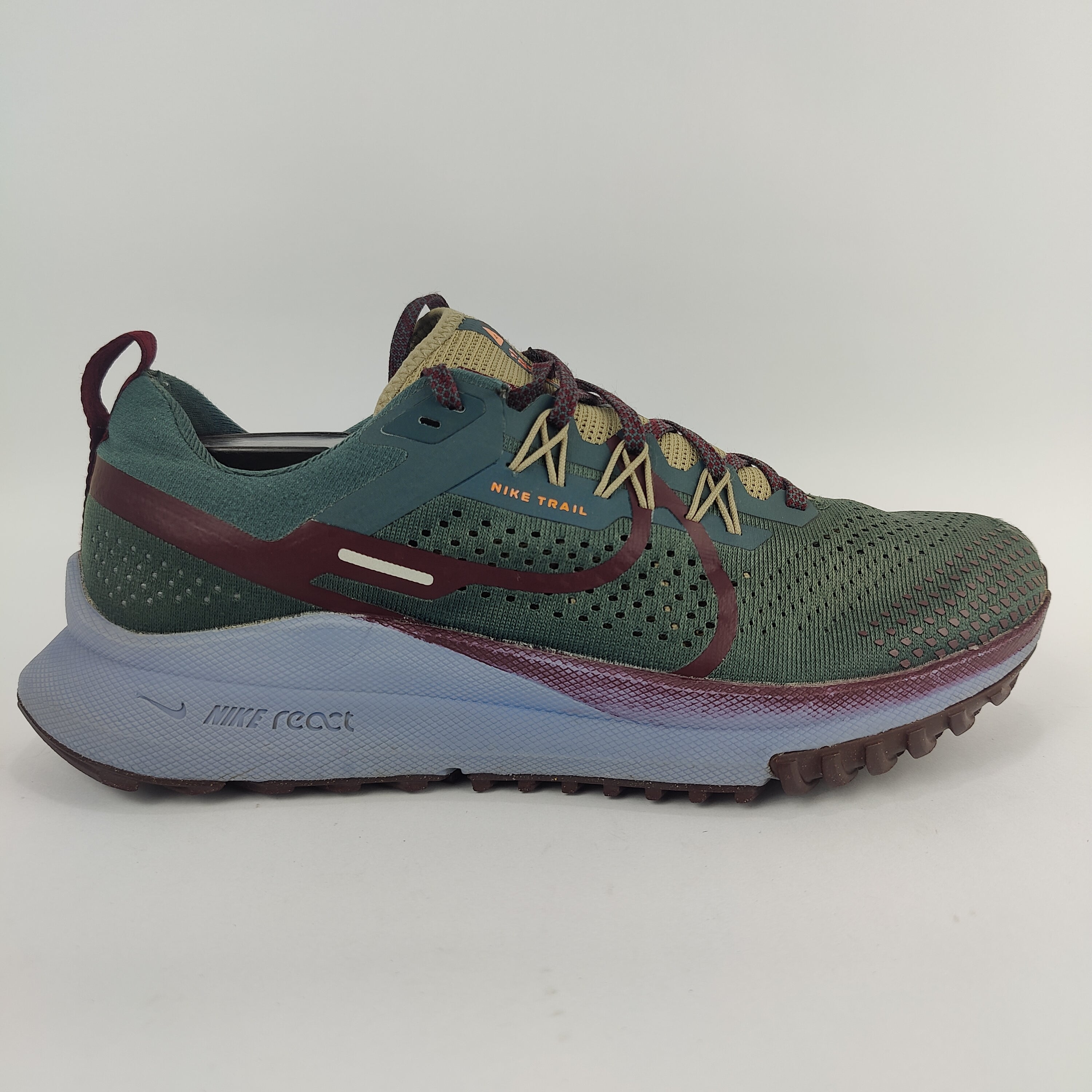 Nike Pegasus Trail 4 (UK/PK 9) - 44 | Prime