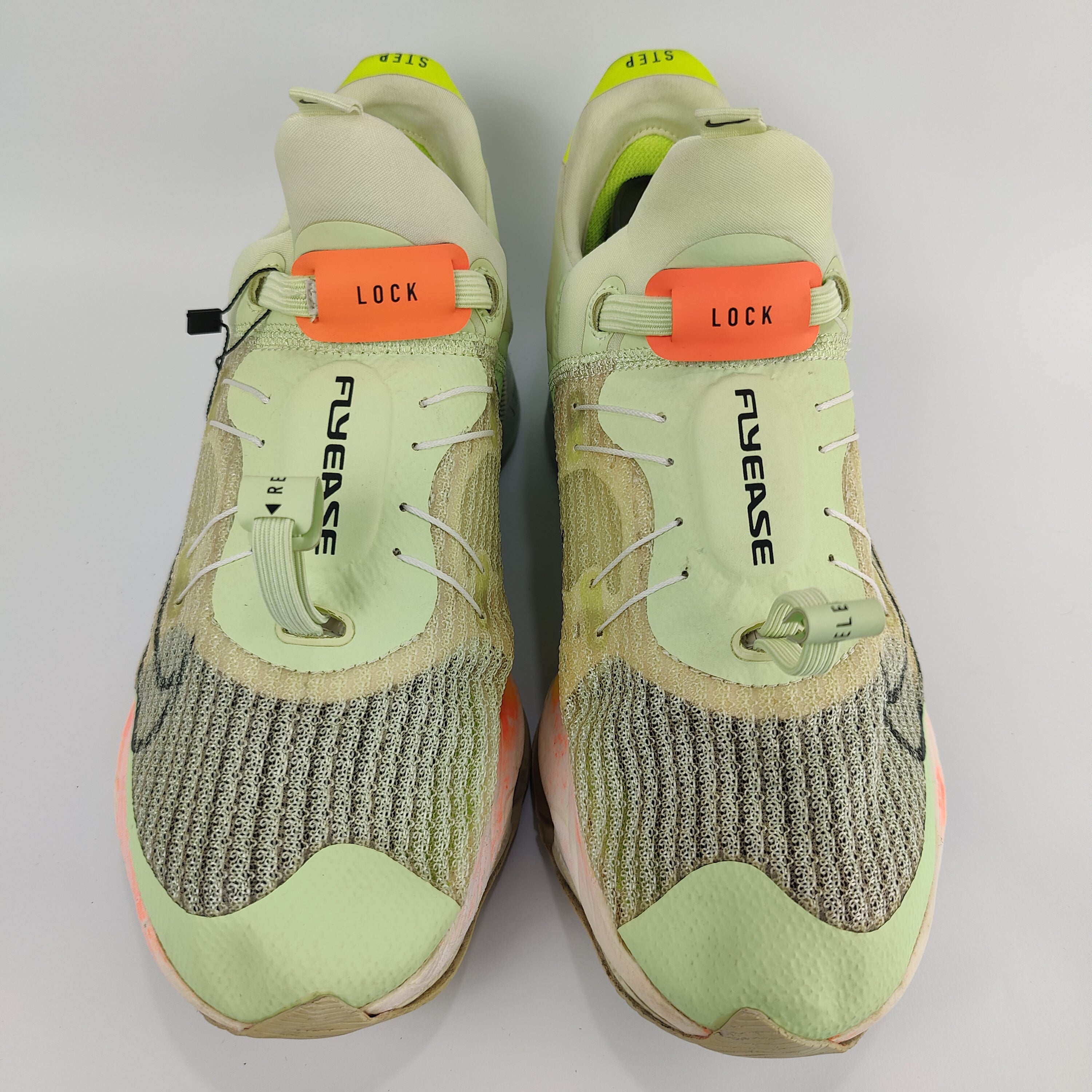 Nike Air Zoom Tempo Next% FlyEase (UK/PK 10) - 45 | Excellent