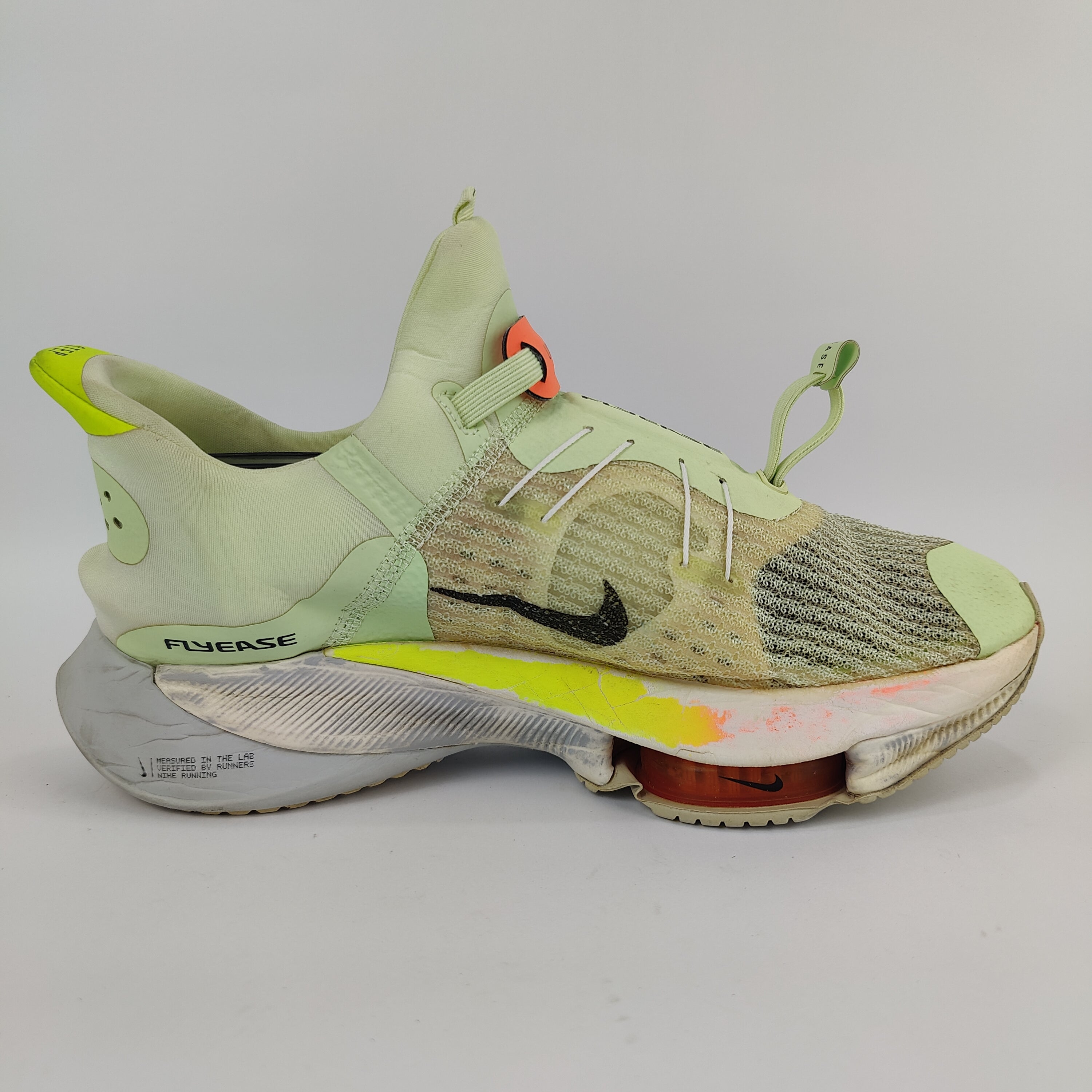 Nike Air Zoom Tempo Next% FlyEase (UK/PK 10) - 45 | Excellent