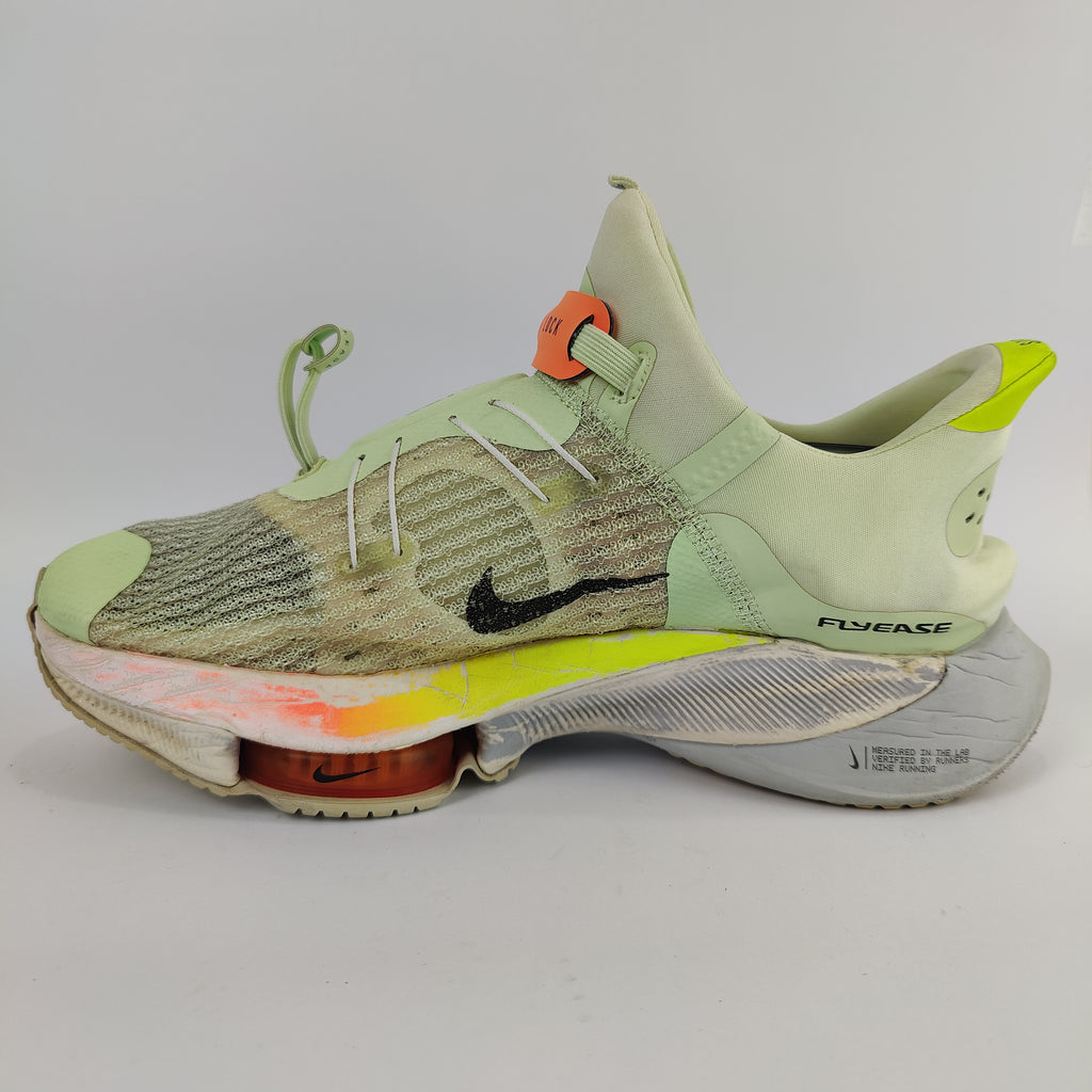 Nike Air Zoom Tempo Next% FlyEase (UK/PK 10) - 45 | Excellent