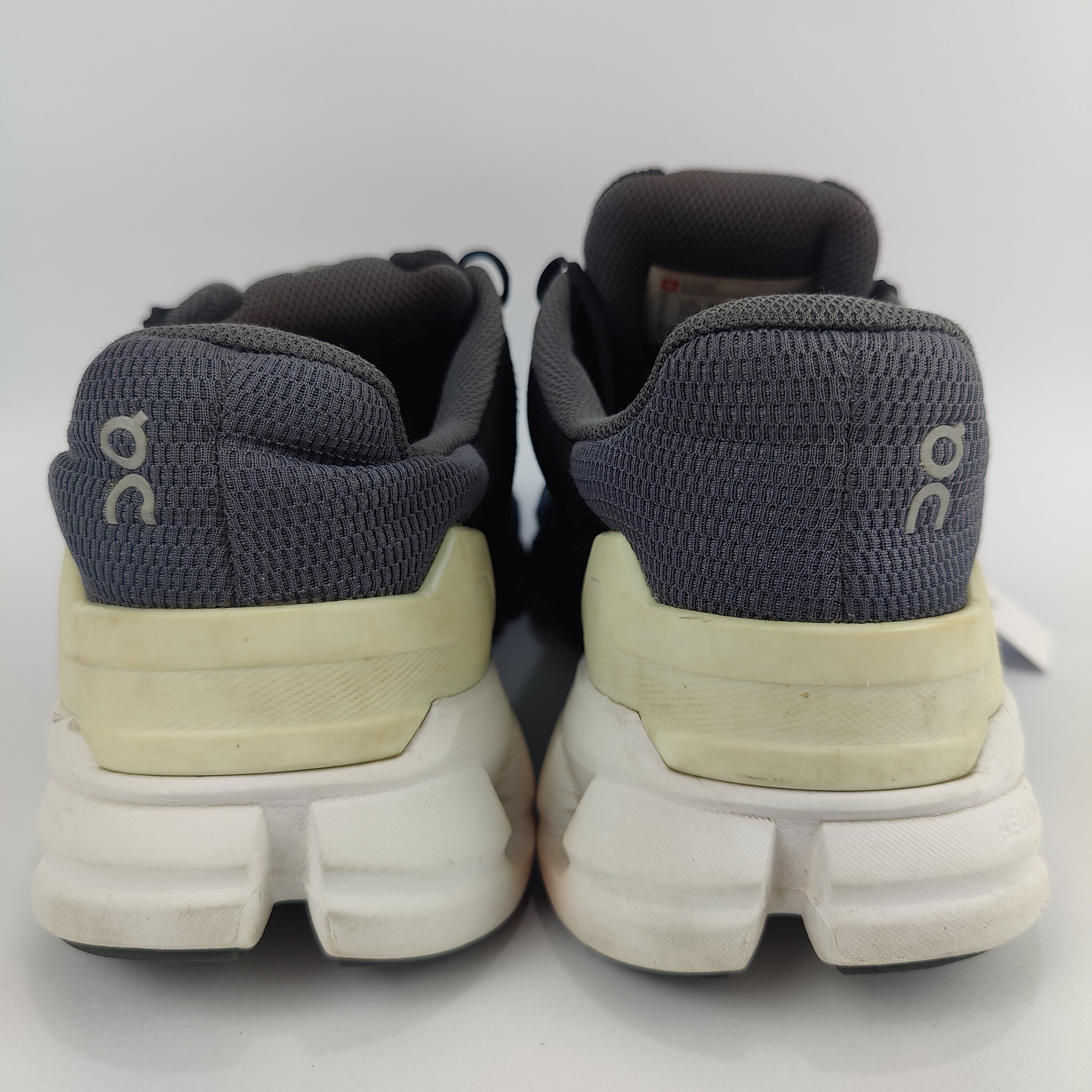 On Cloud Flyer (UK/PK 10) - 44.5 | Excellent
