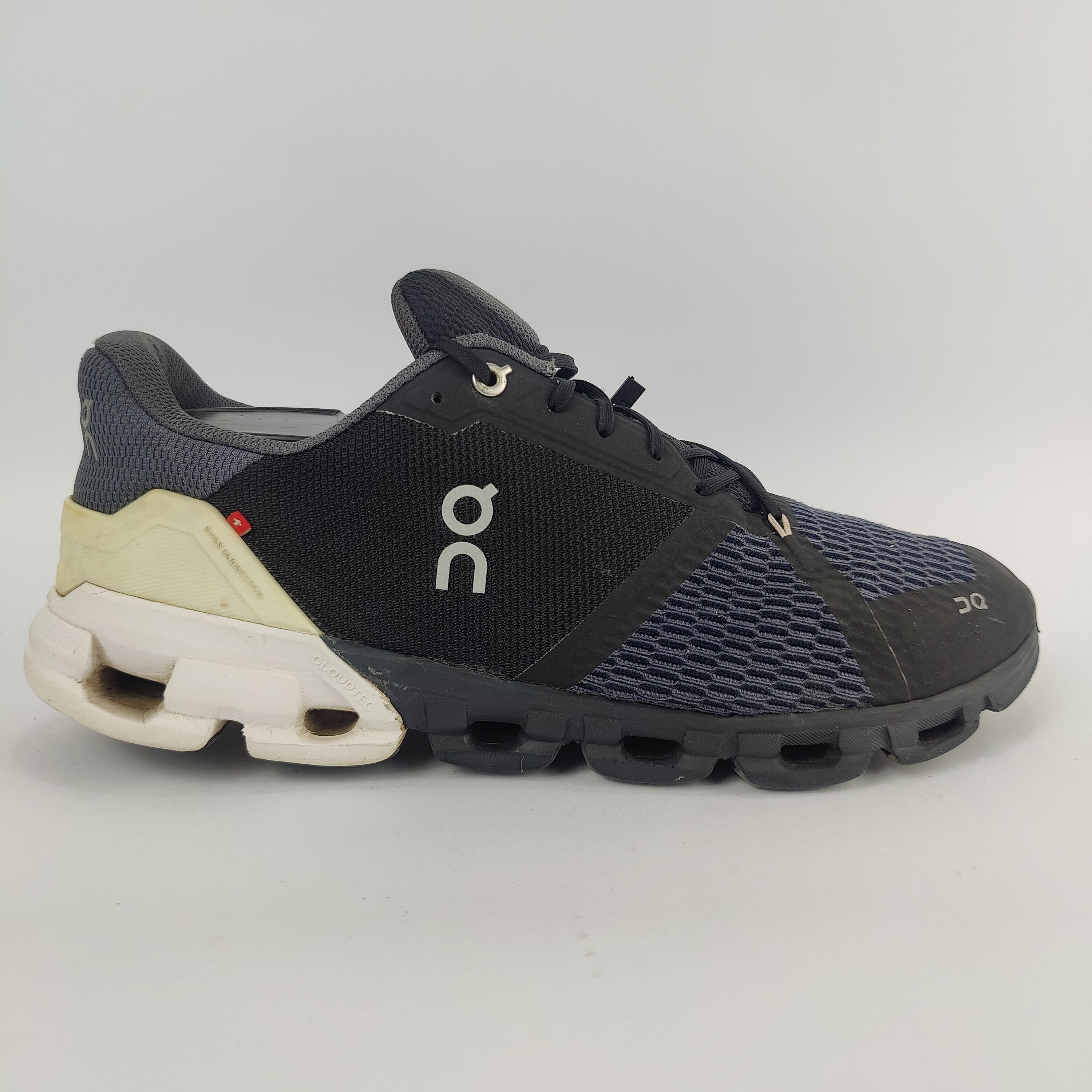 On Cloud Flyer (UK/PK 10) - 44.5 | Excellent