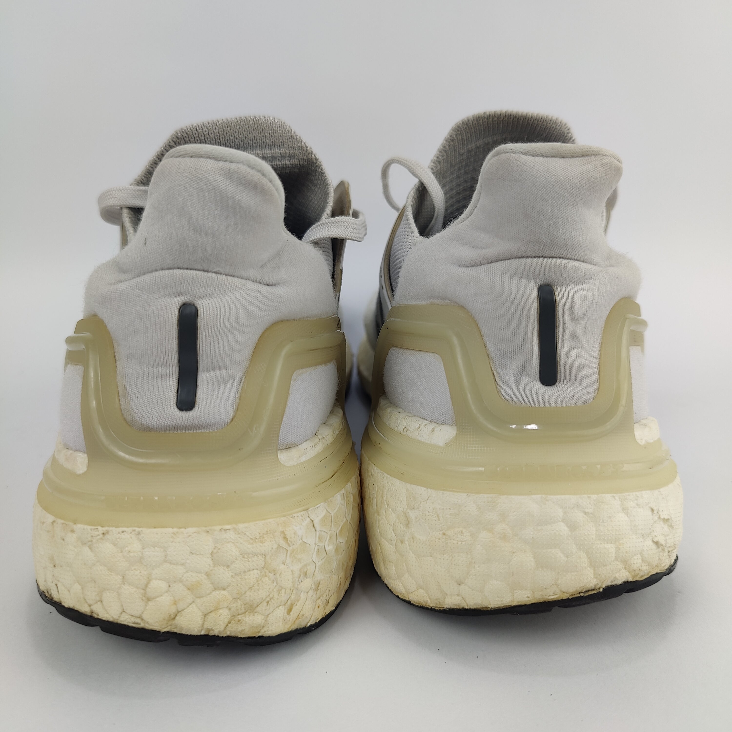 Adidas Ultraboost (UK/PK 9.5) - 44 | Prime