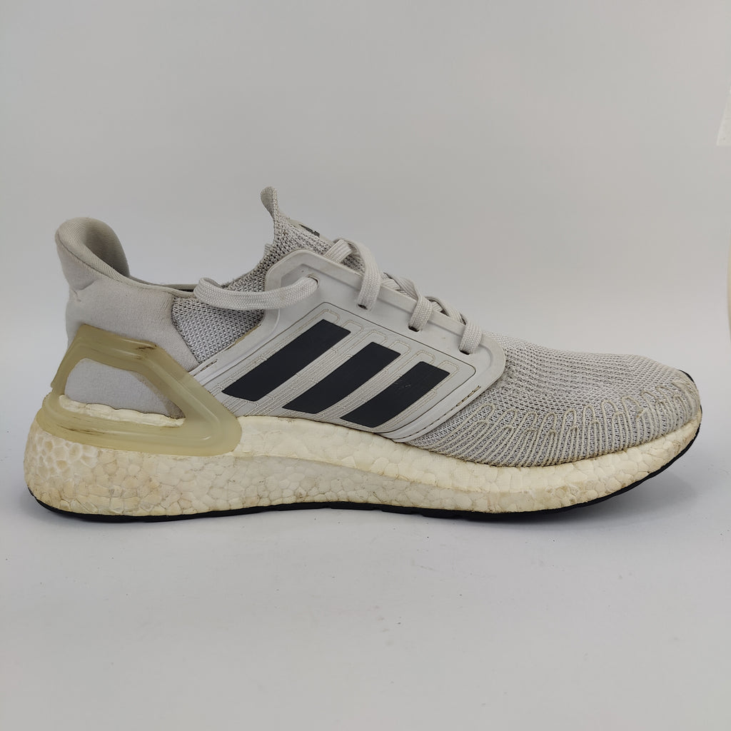 Adidas Ultraboost (UK/PK 9.5) - 44 | Prime