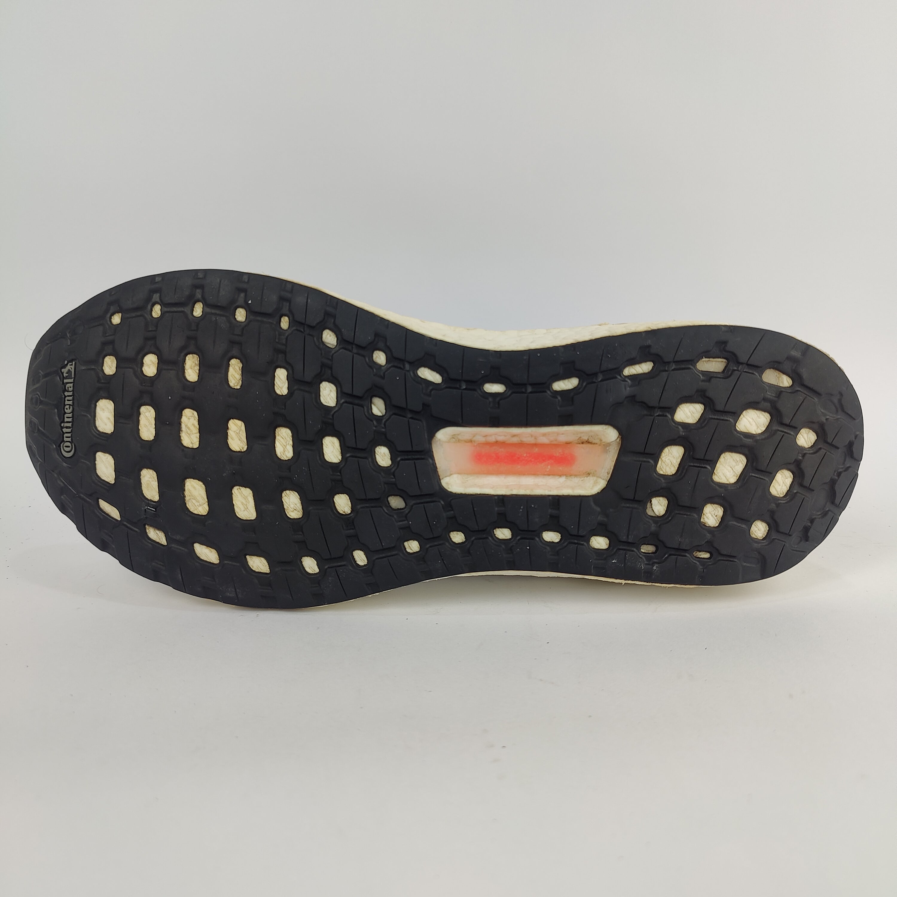 Adidas Ultraboost (UK/PK 9.5) - 44 | Prime