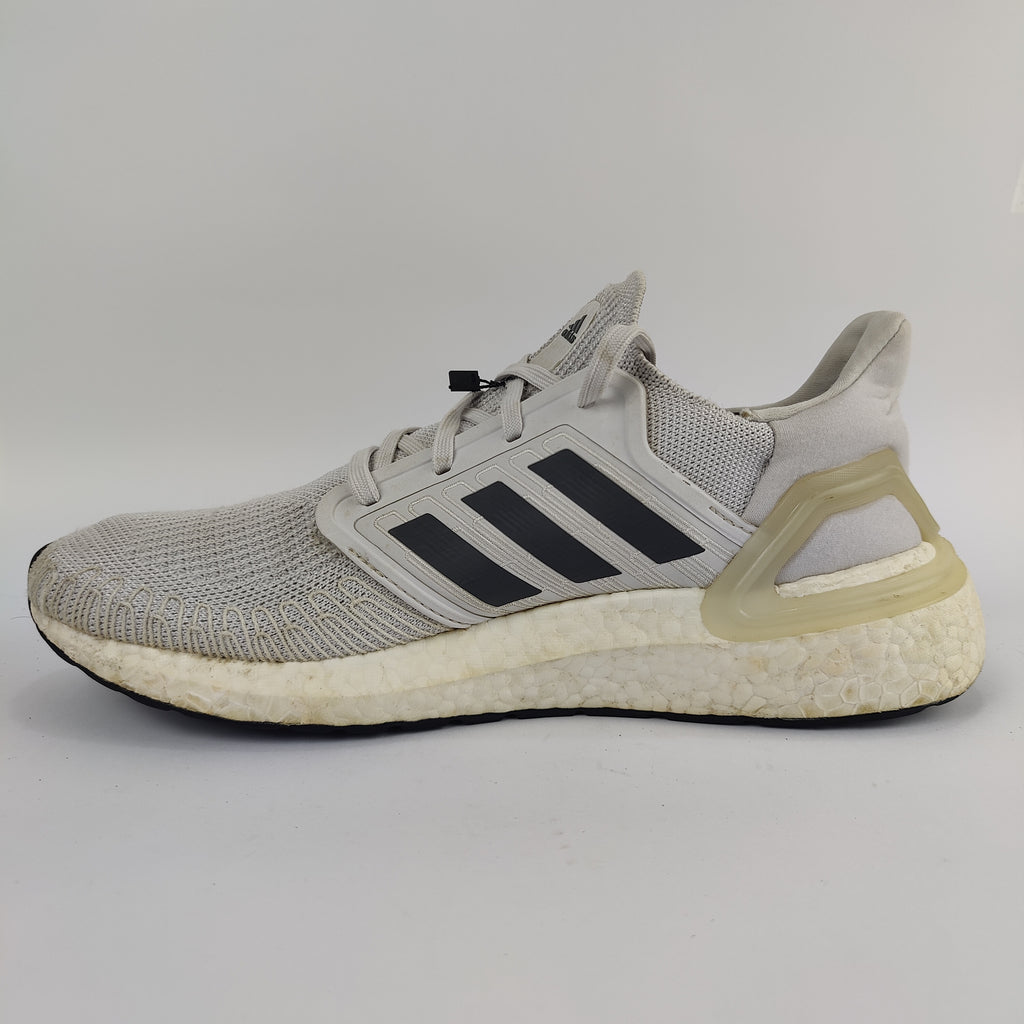 Adidas Ultraboost (UK/PK 9.5) - 44 | Prime