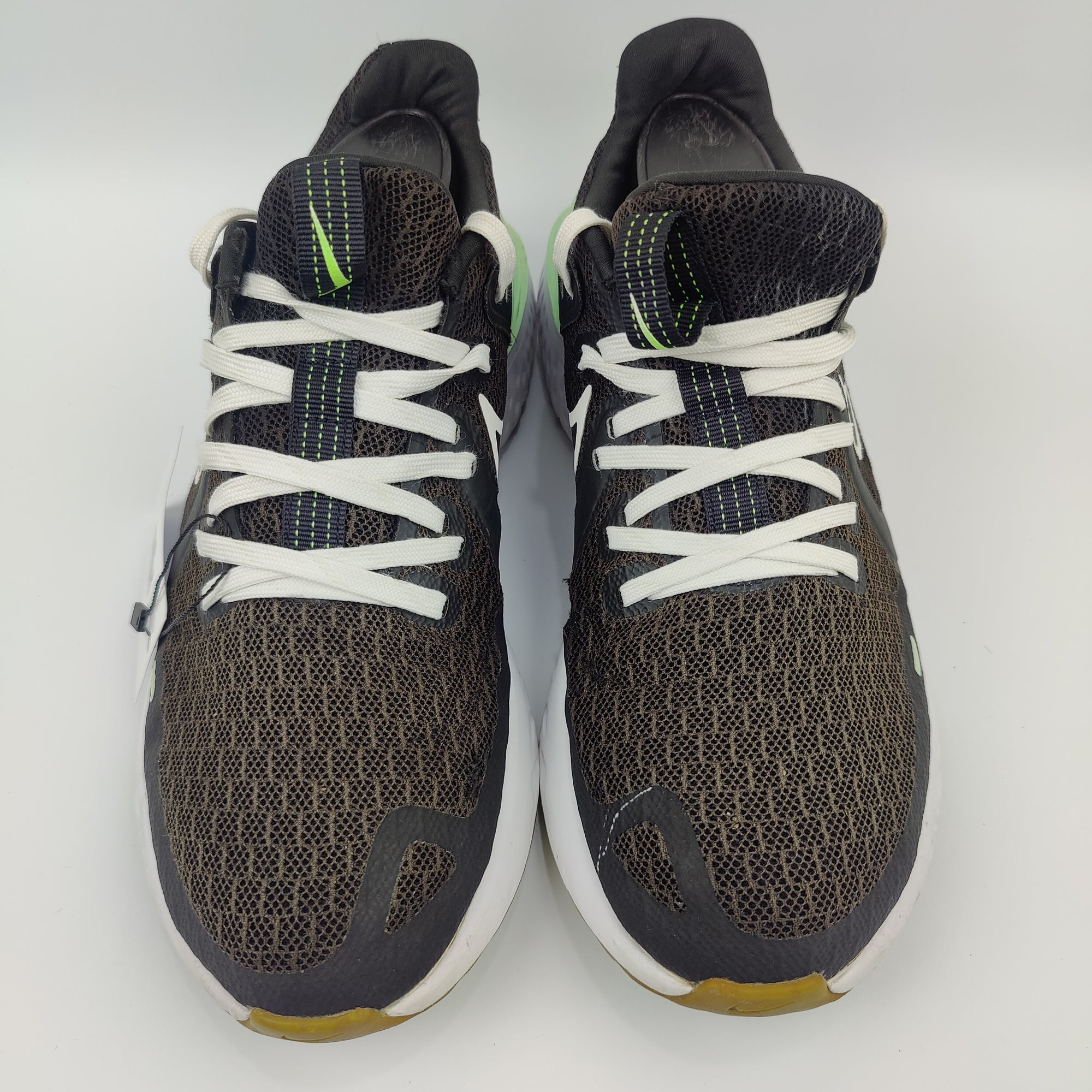 Nike Legend React 2 (UK/PK 7.5) - 42 | Excellent