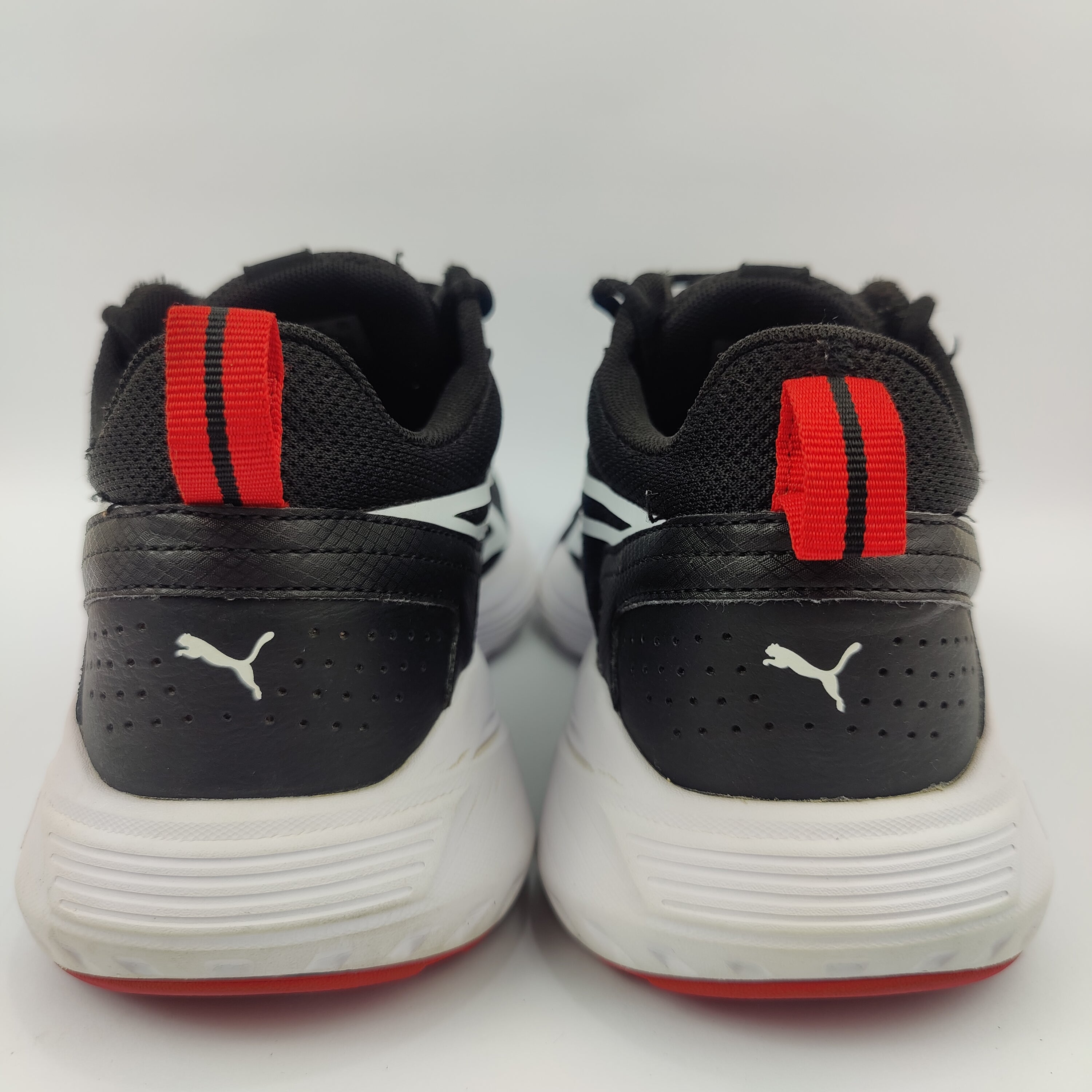 Puma All Day Active (UK/PK 8) - 42 | Excellent
